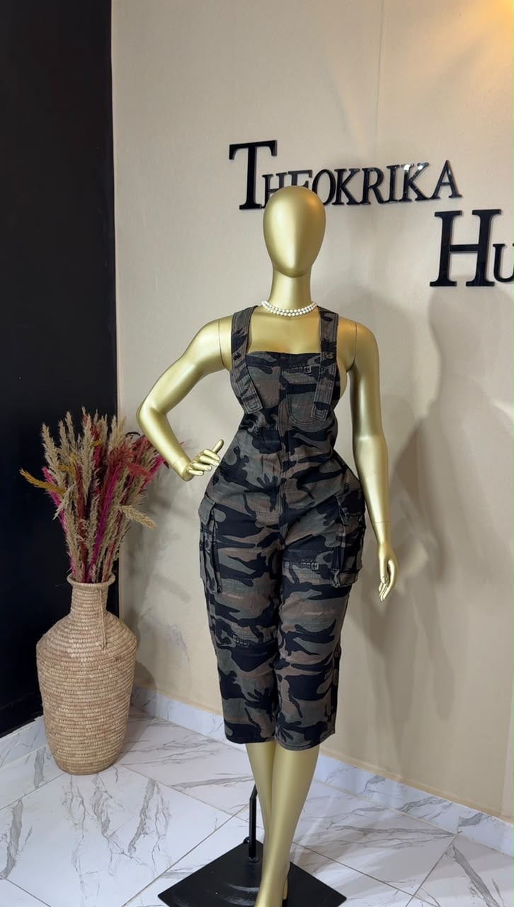 Jumpsuit size 16