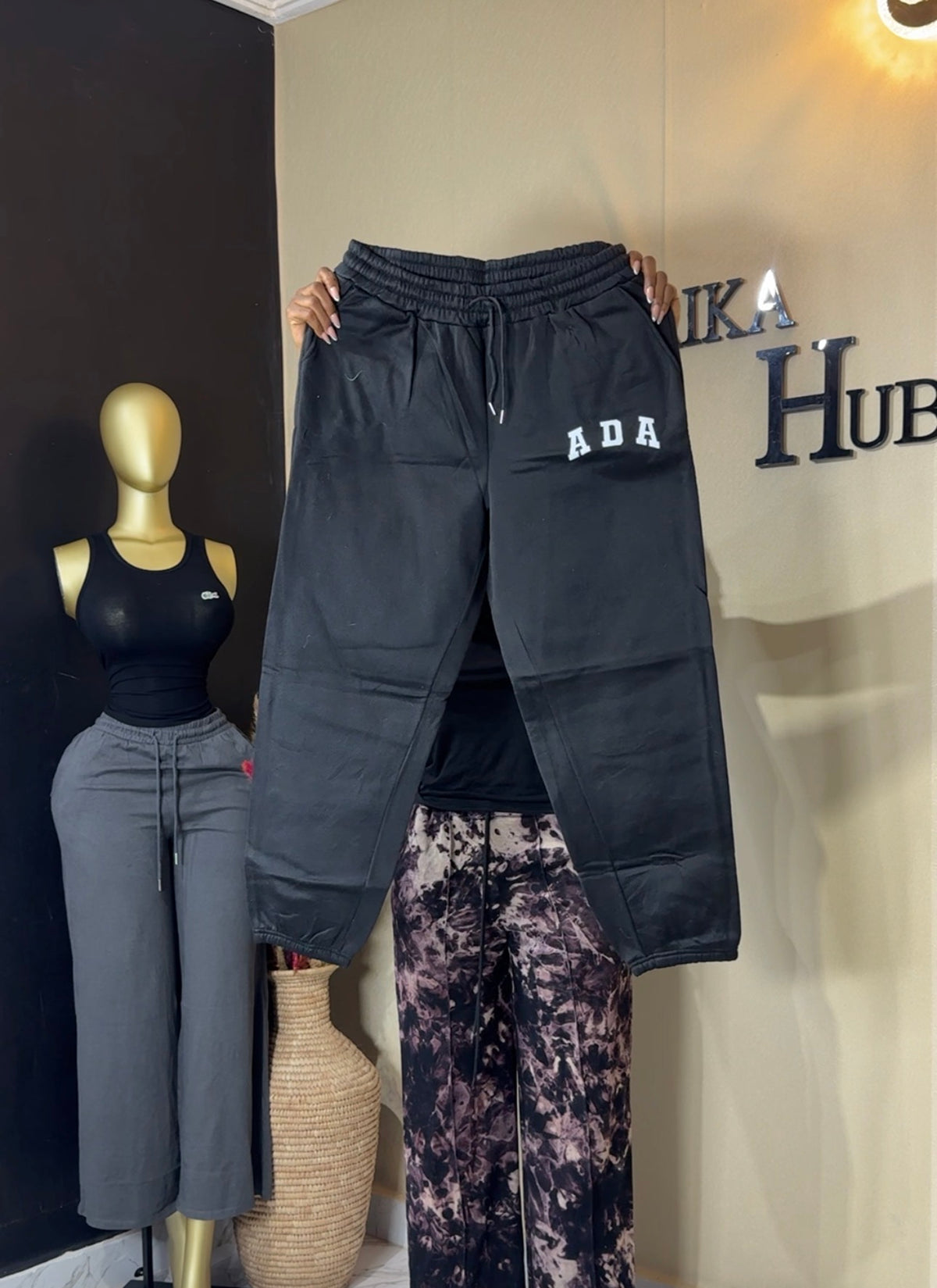 Joggers size 14/16 L43