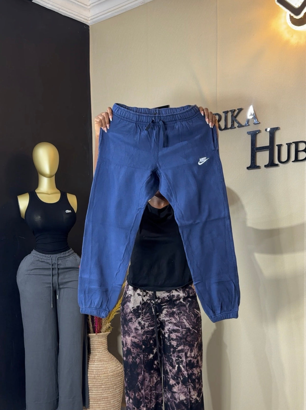 Joggers size 10/S12 L-38