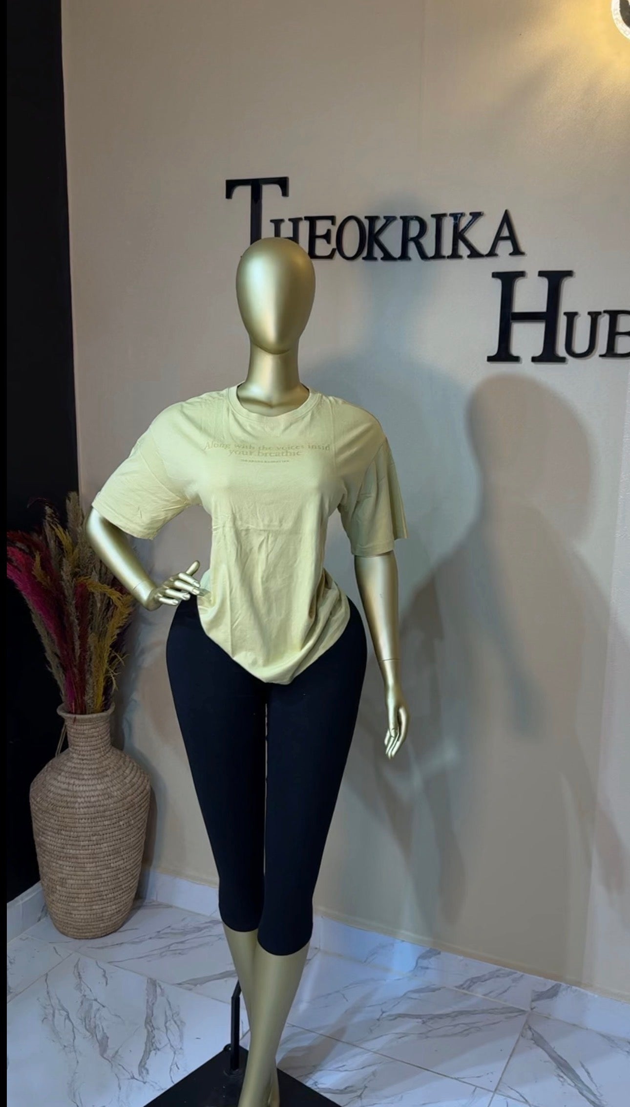 Roundneck top size 12/14