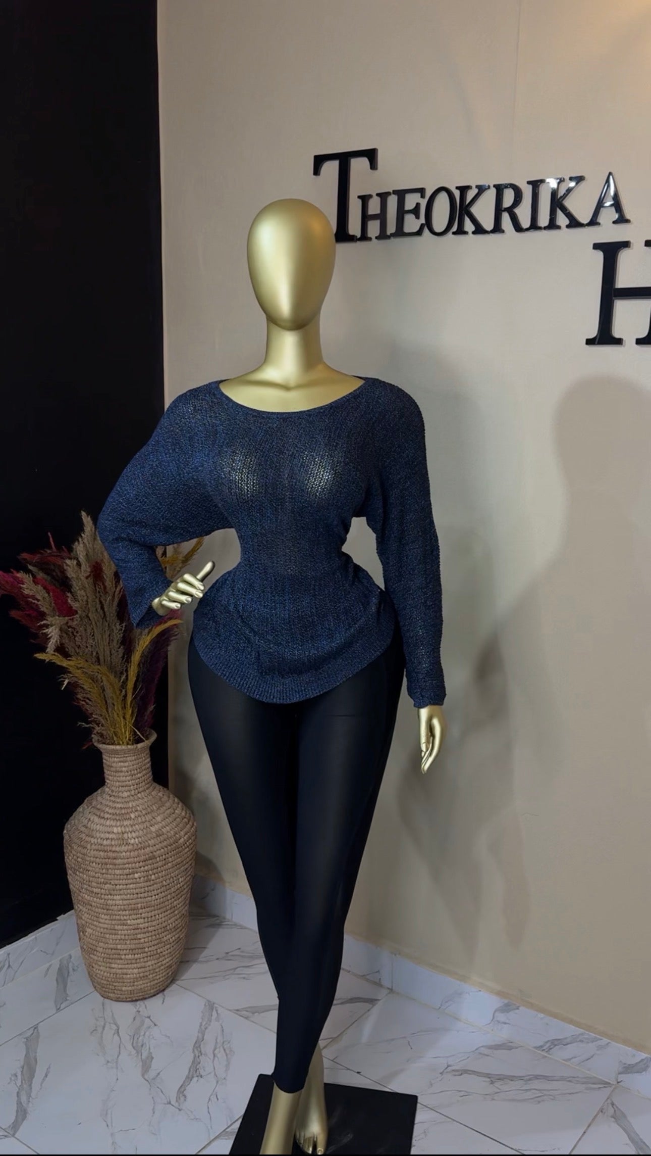 Knitted Sweater size 12/14/16
