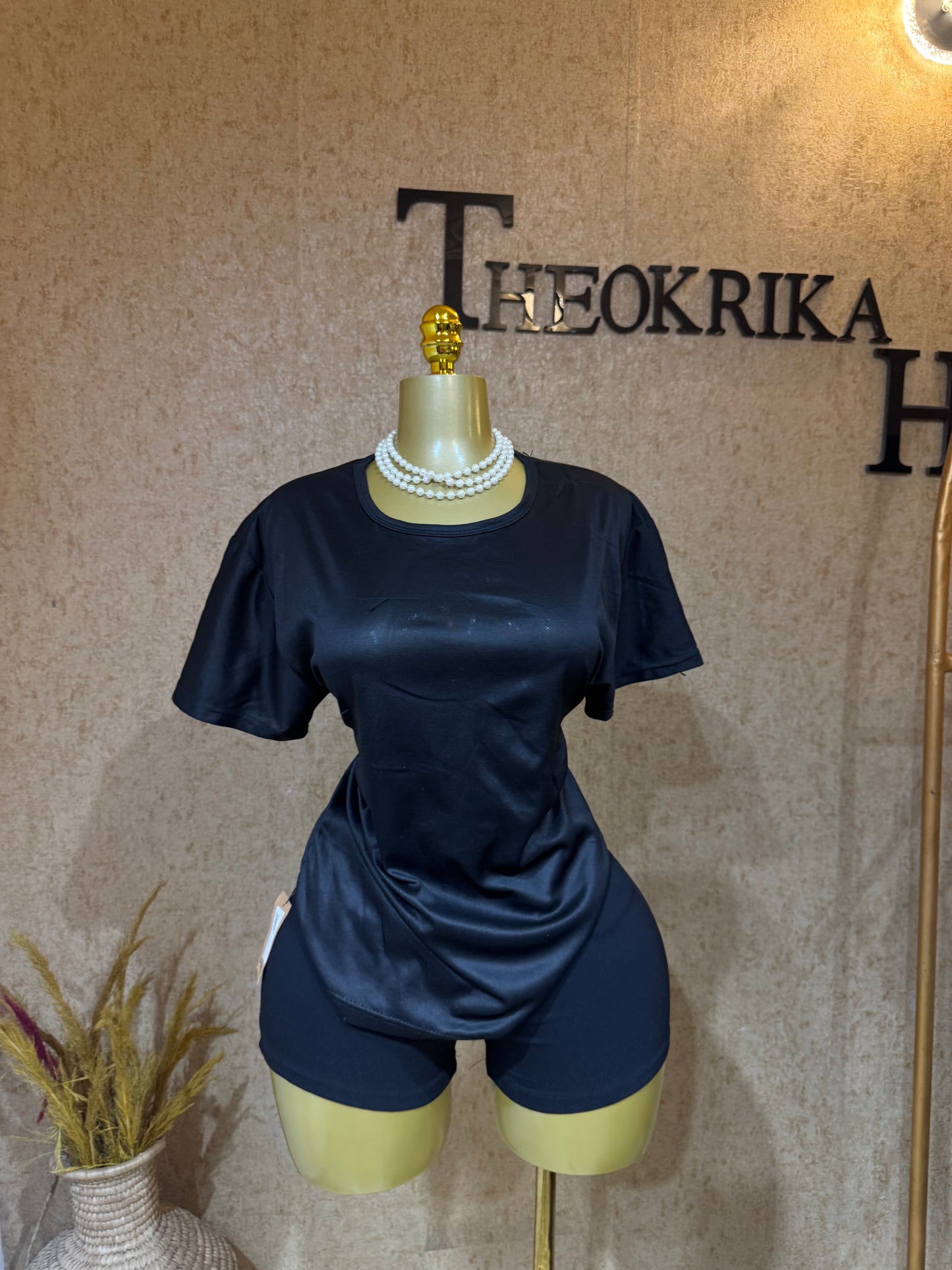Roundneck top size 8/10