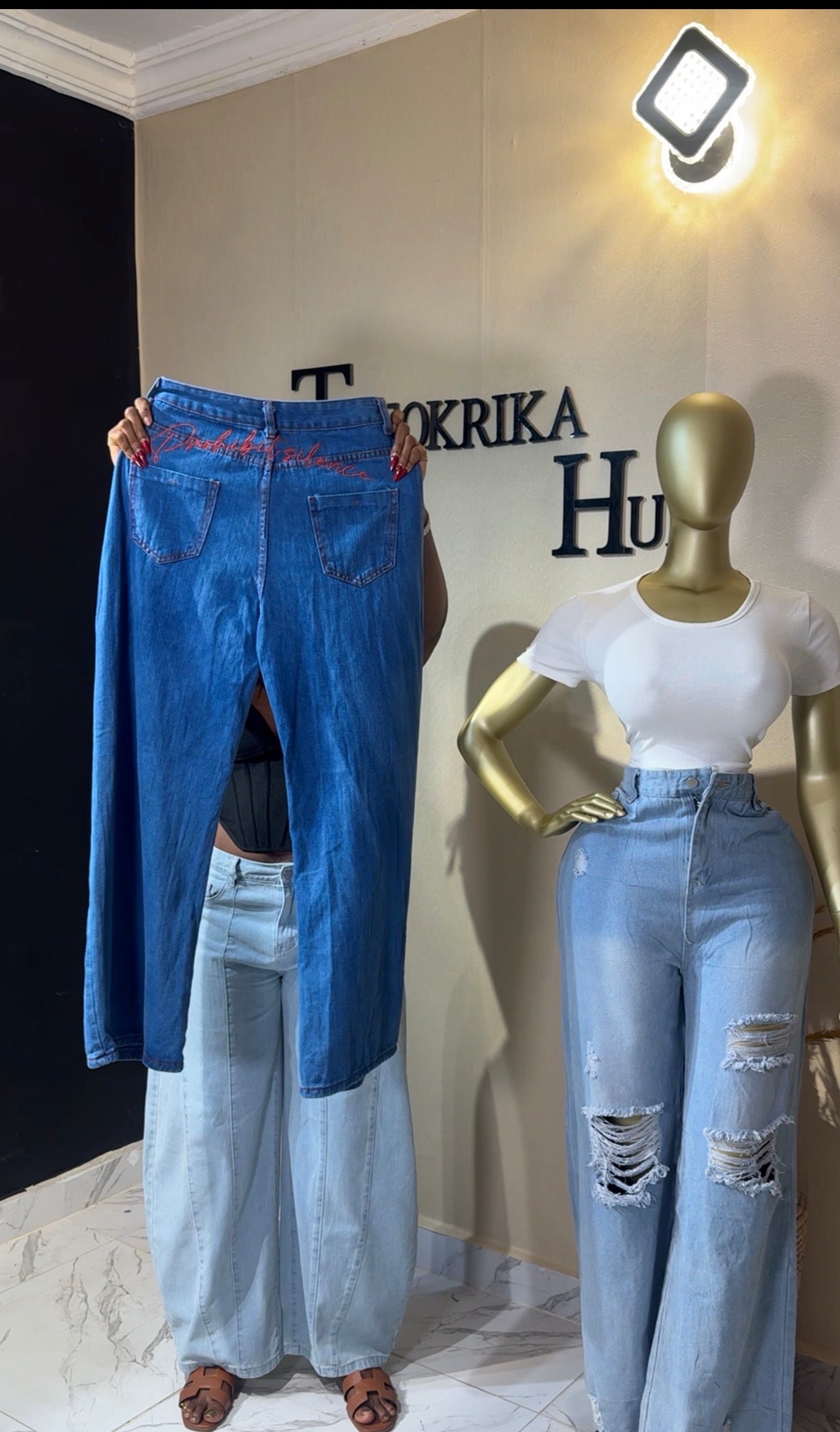 Barrel Jean size 10 L-43
