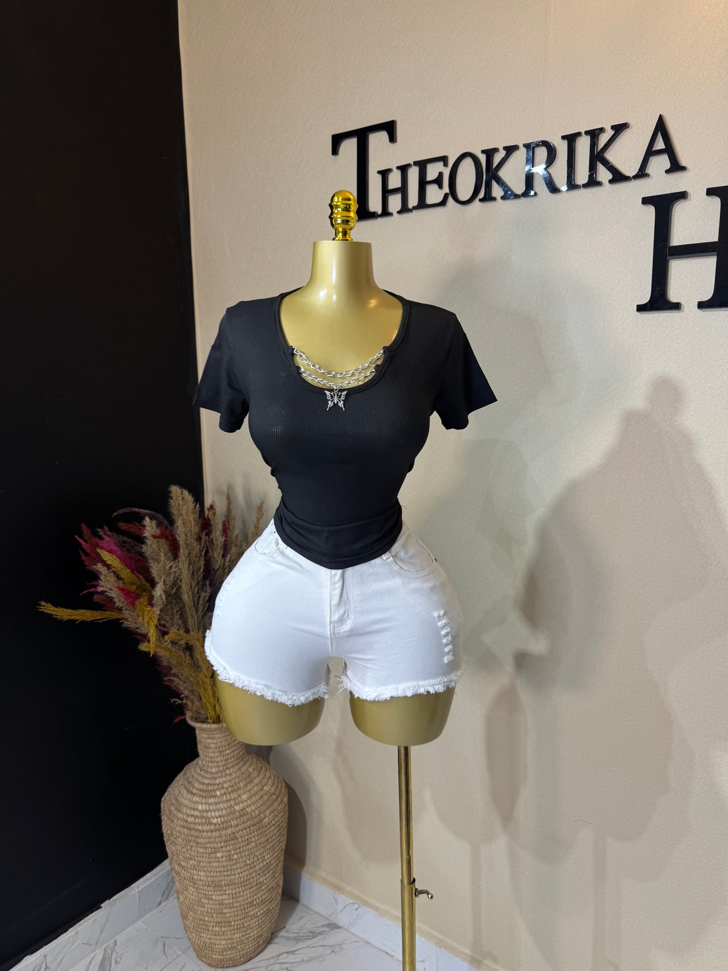 Basic top size 8