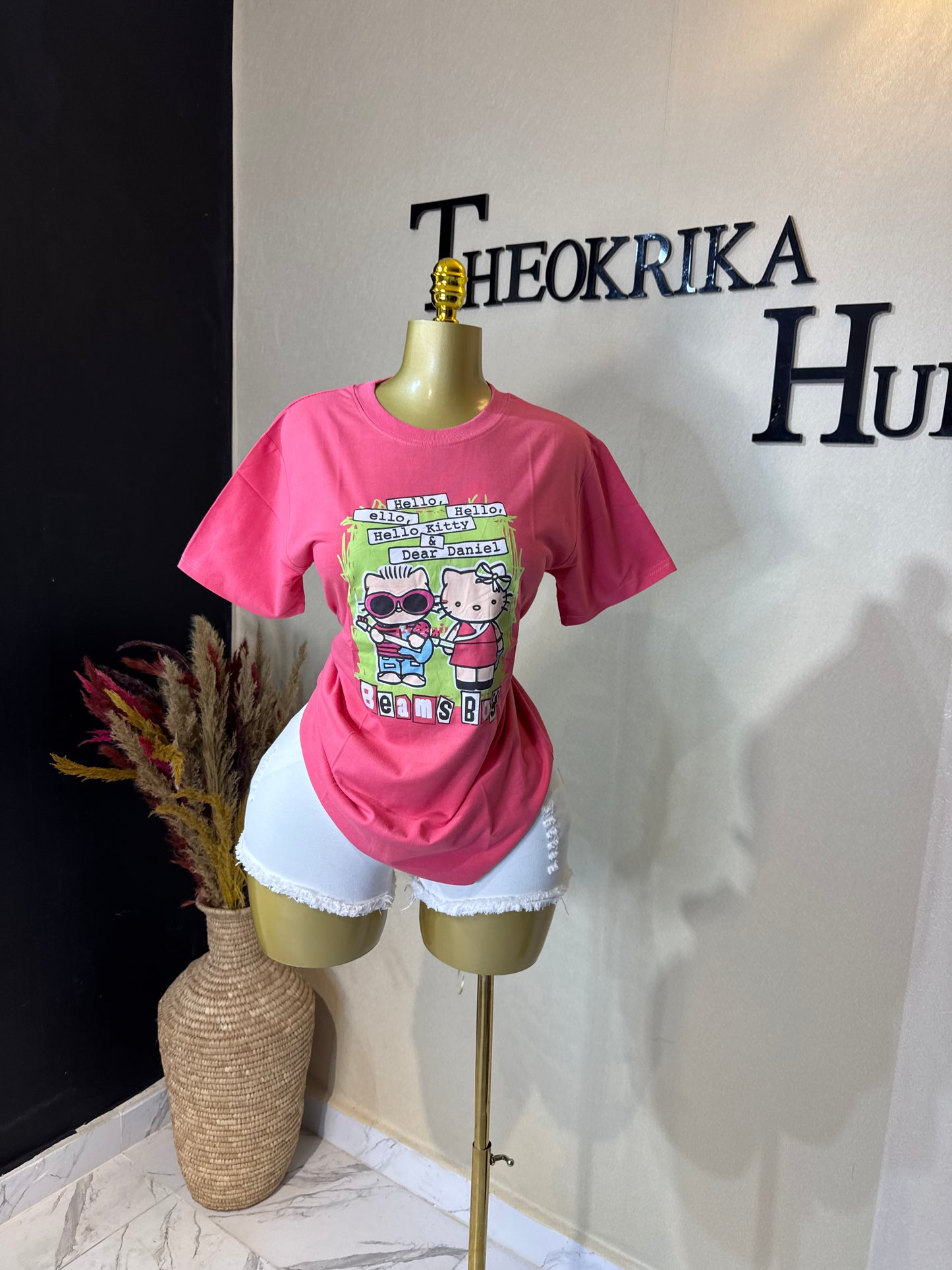 Roundneck top size 8/10