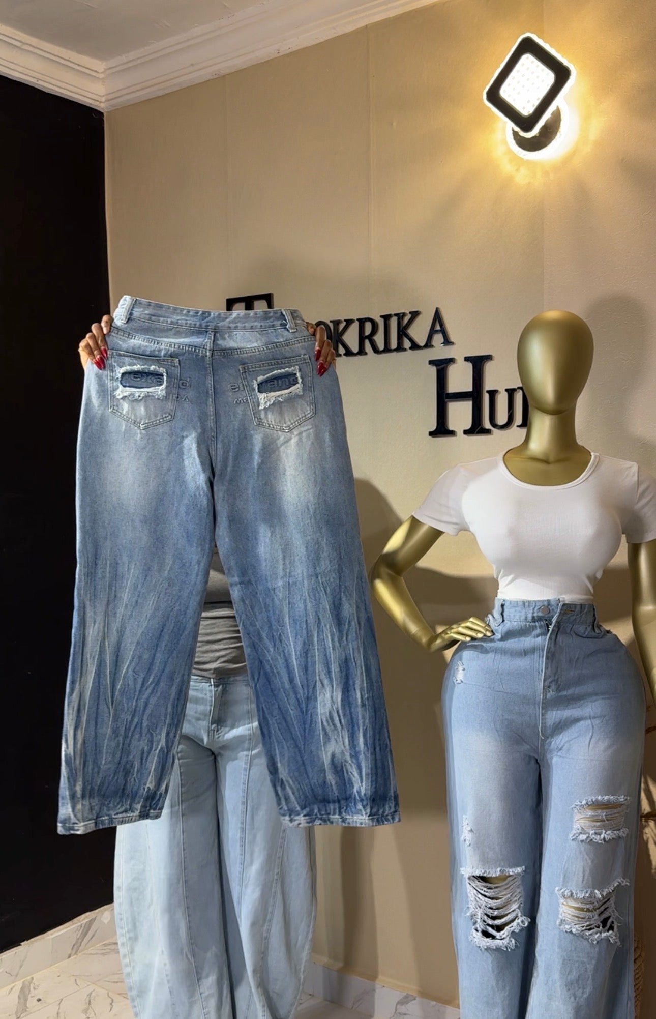 Boyfriend Jean size 10/12 L-43