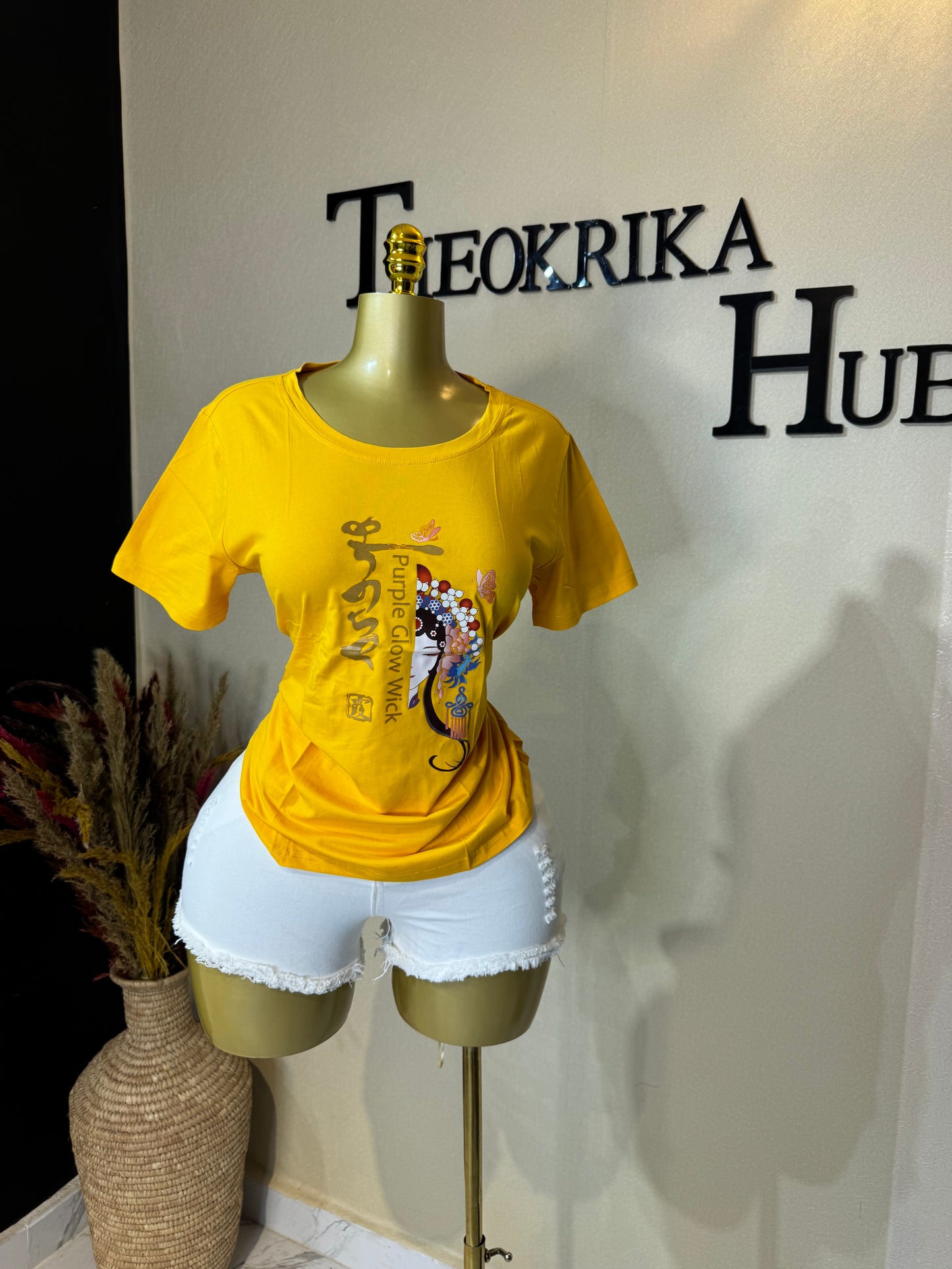 Roundneck top size 8/10