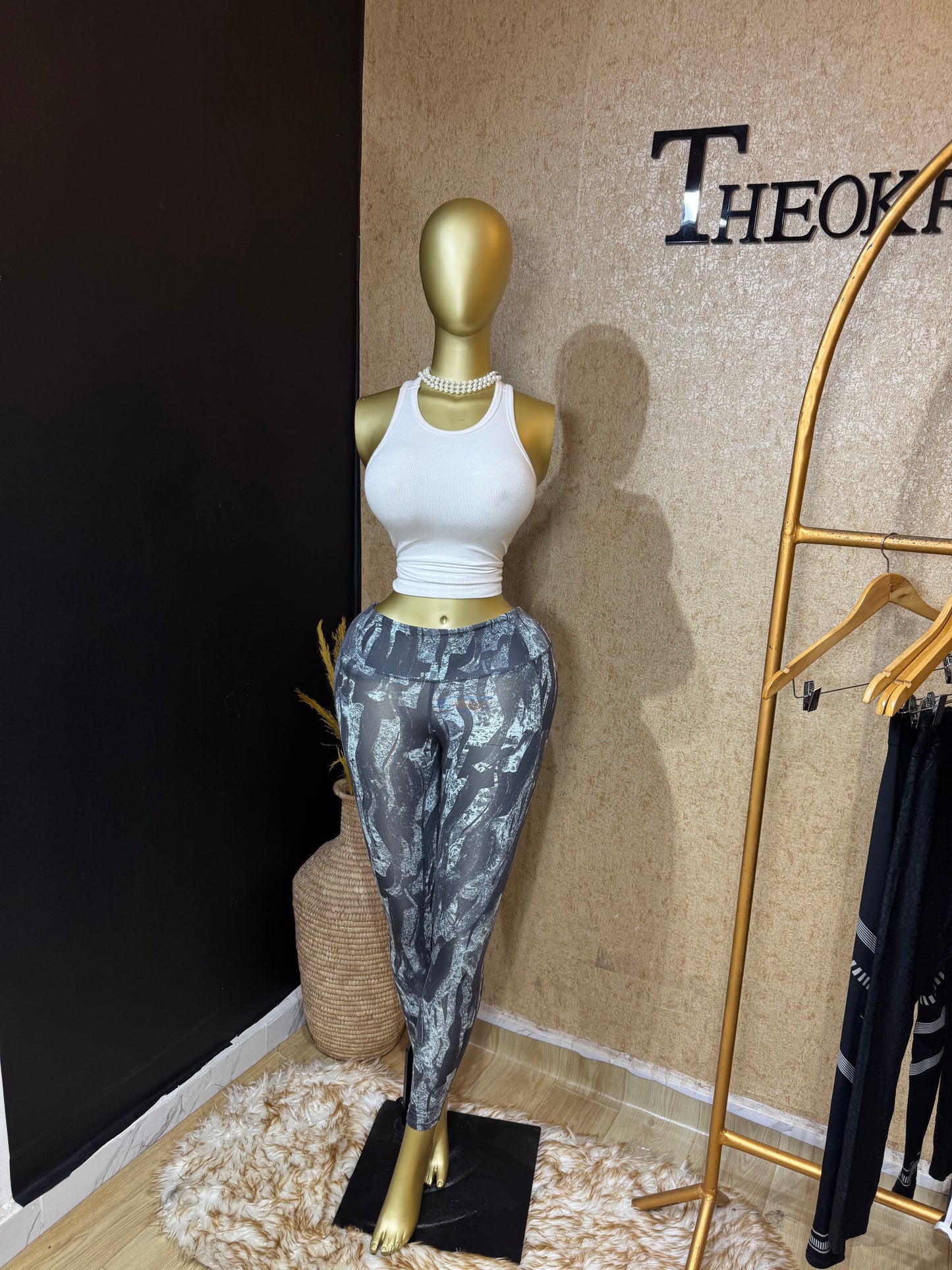 Leggings size 6/8