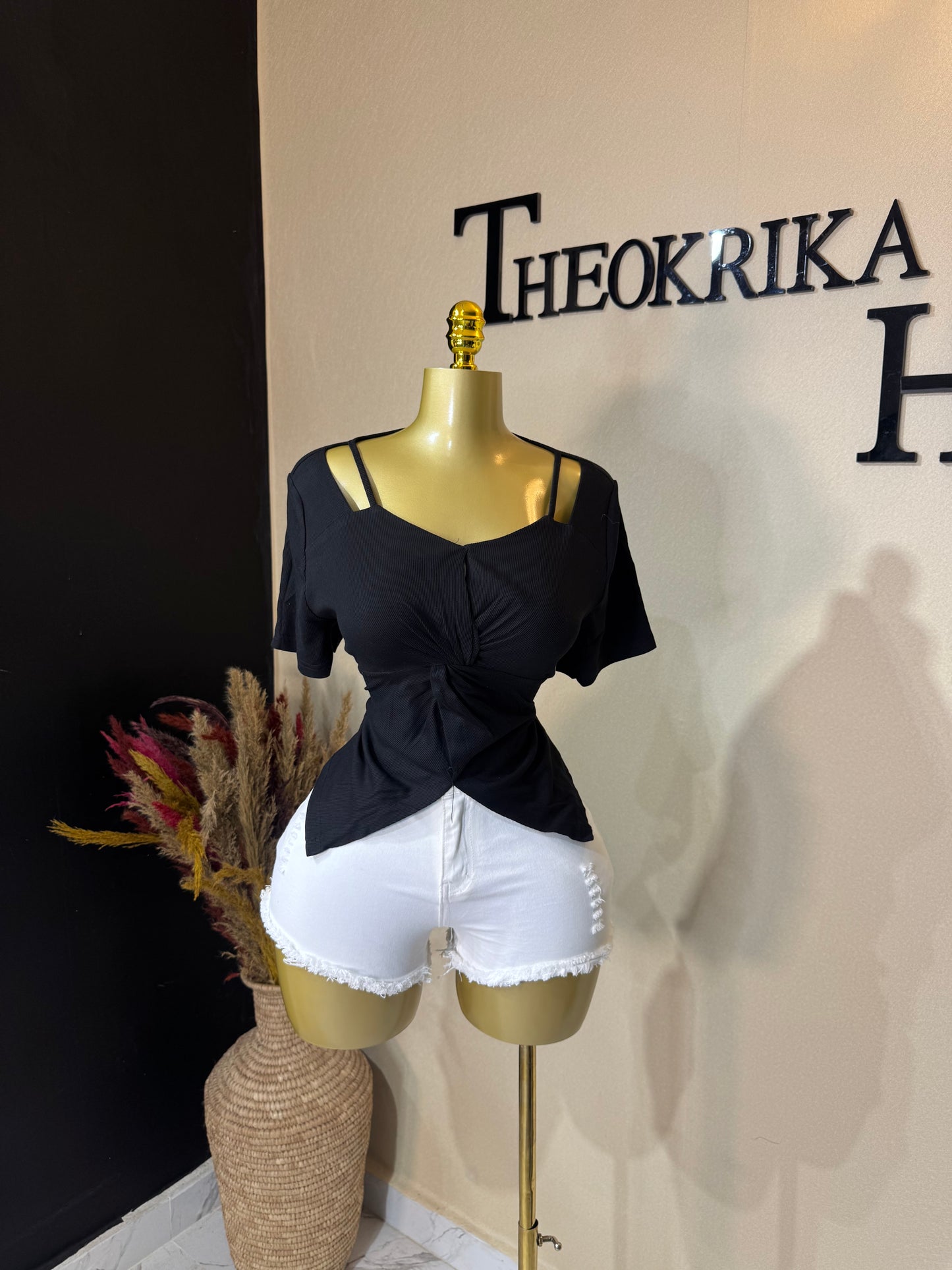 Basic top size 16