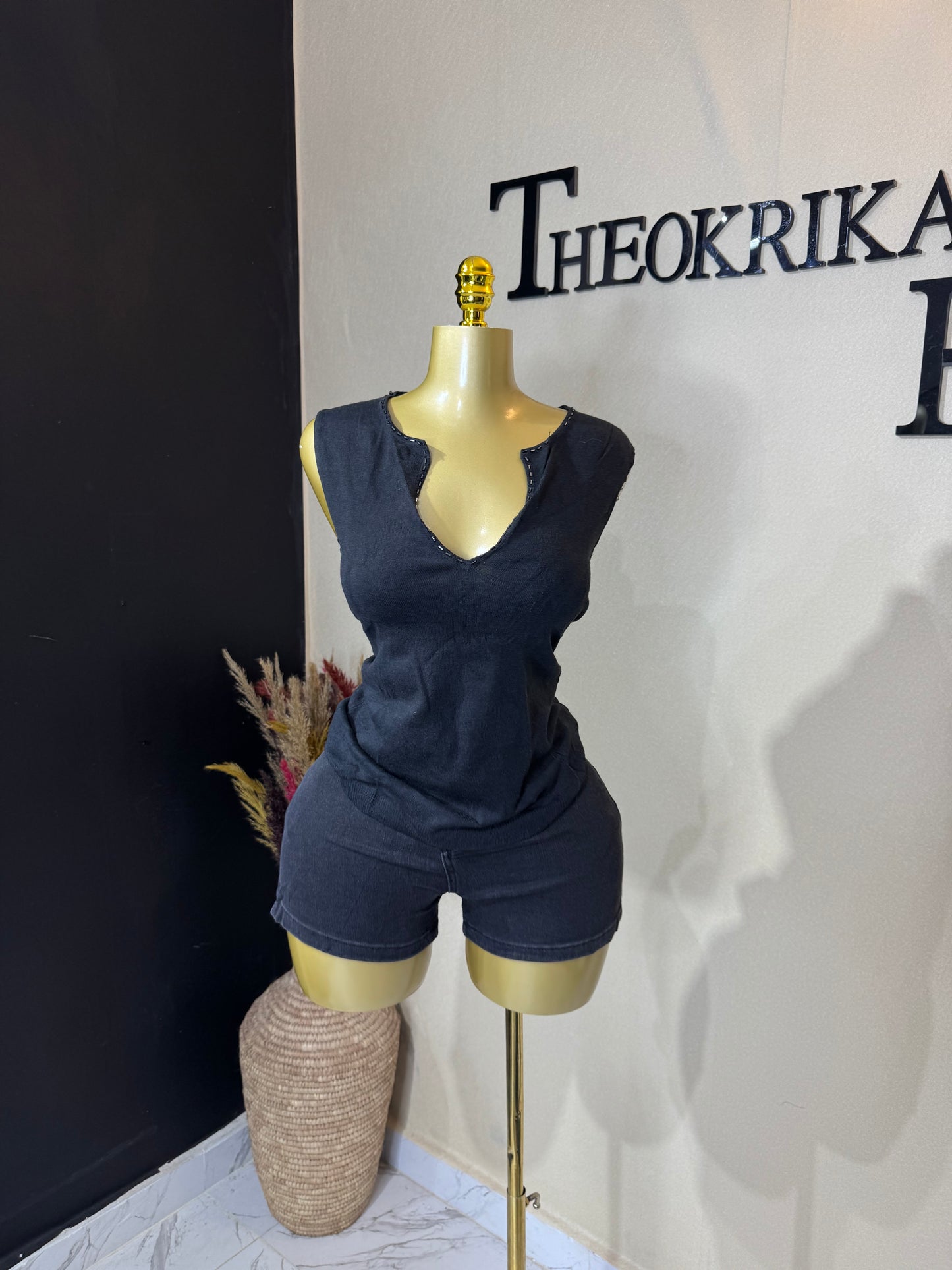 Knitted tank top size 12/14