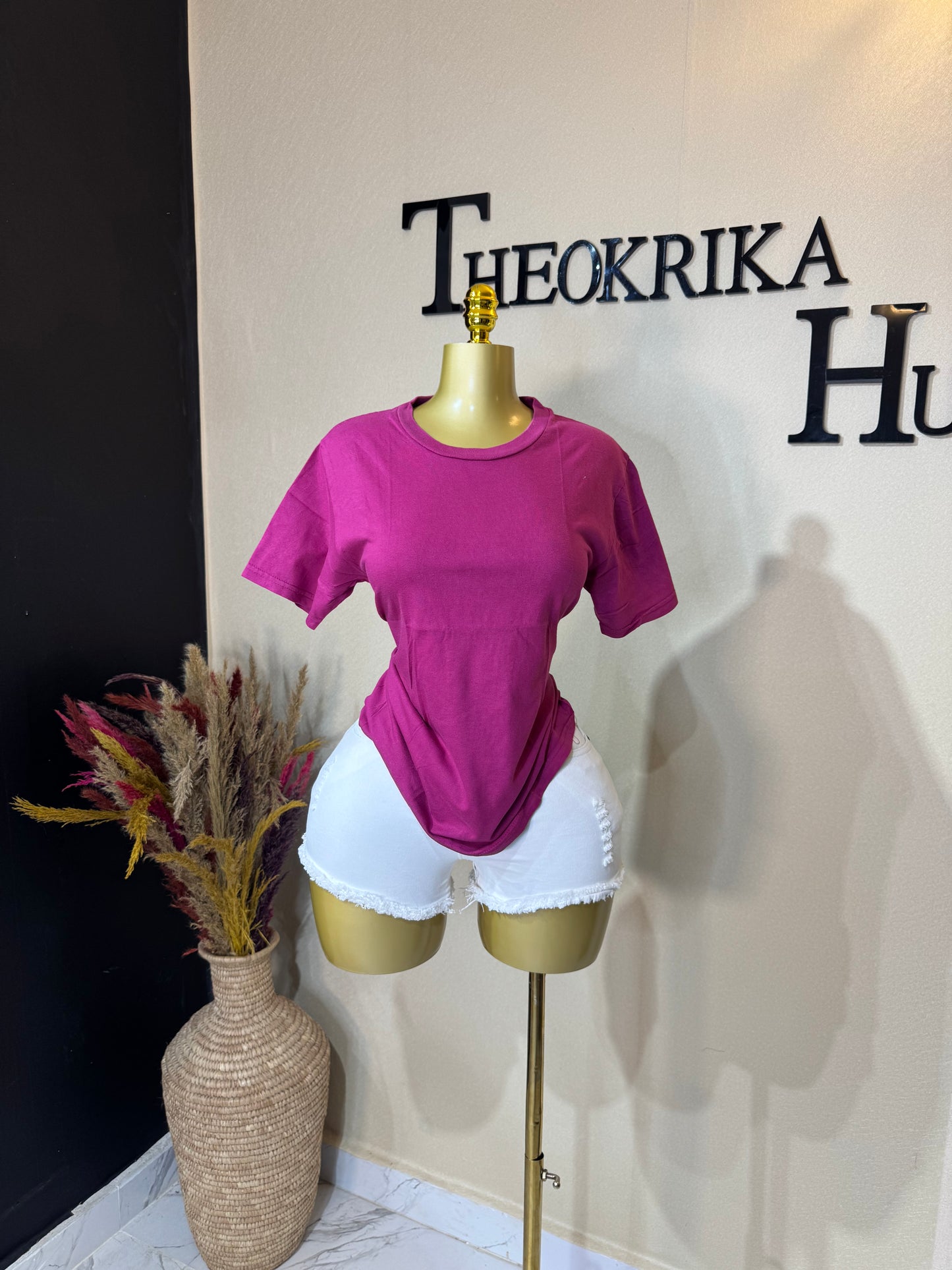 Plain tshirt size 10