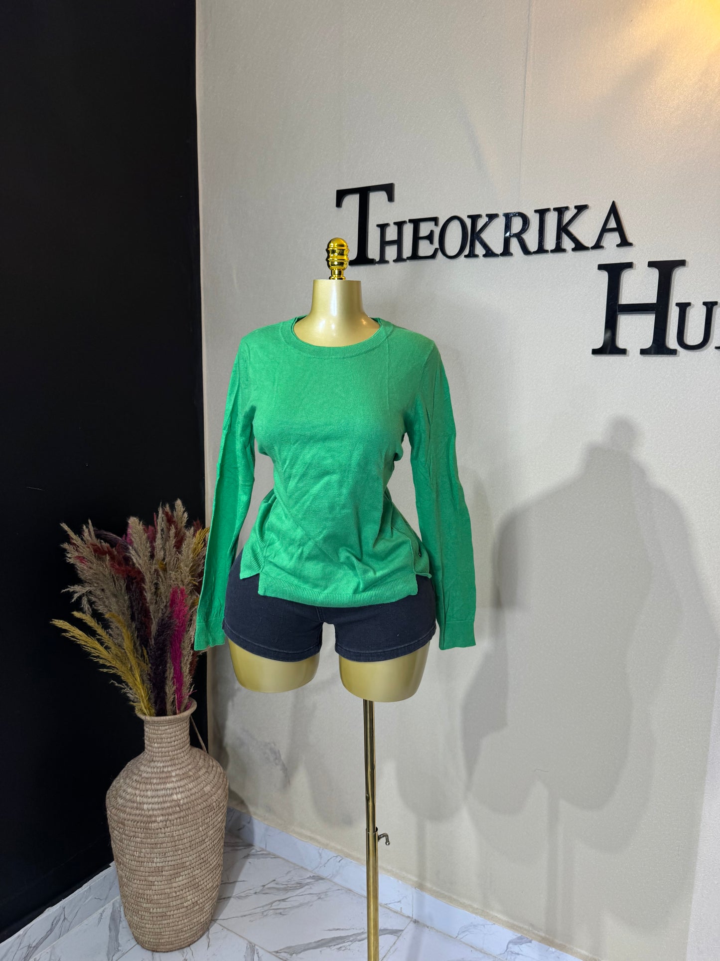 Knitted sweater size 10