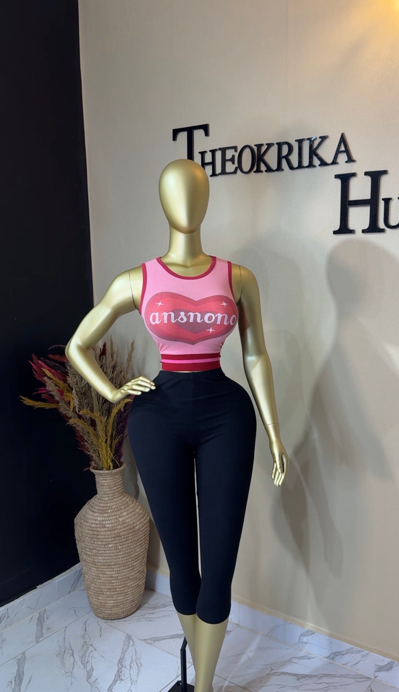 Tank top size 6/8