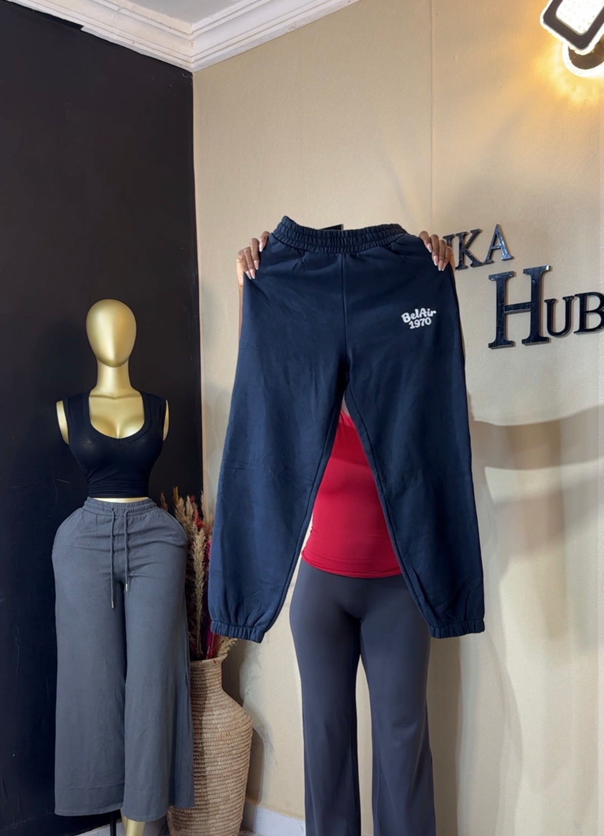 Joggers size 6/8/10 L42