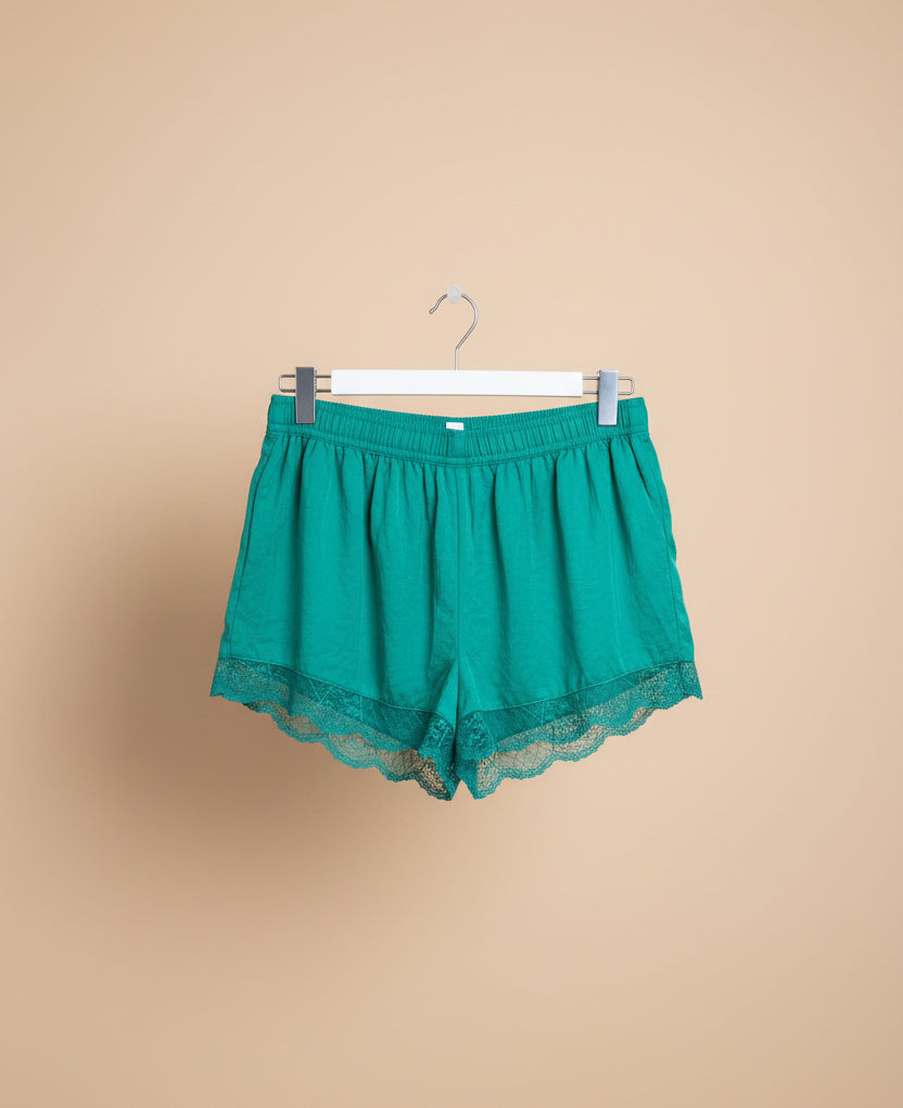 Silk lounge short size 10