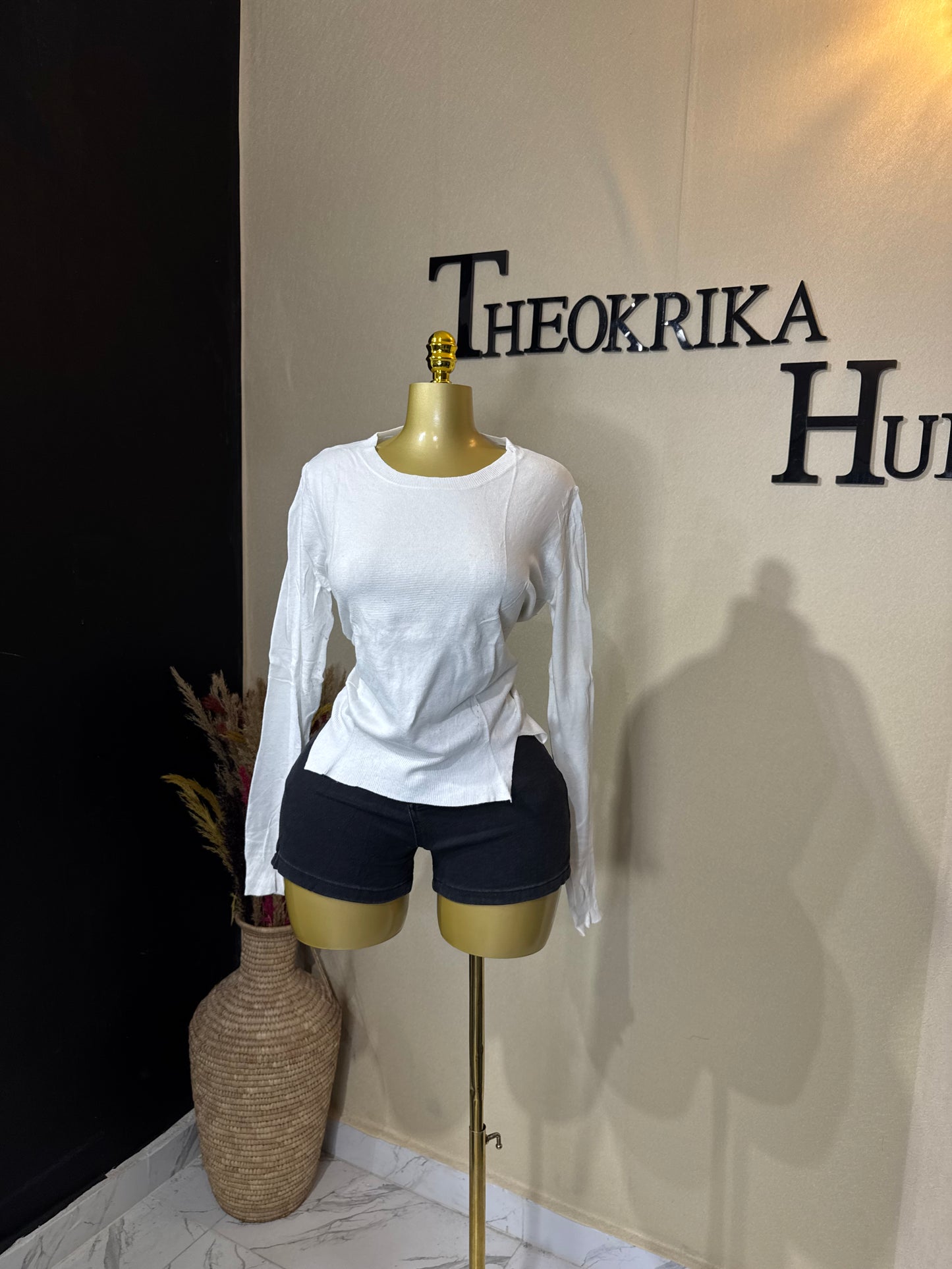 Knitted sweater size 8