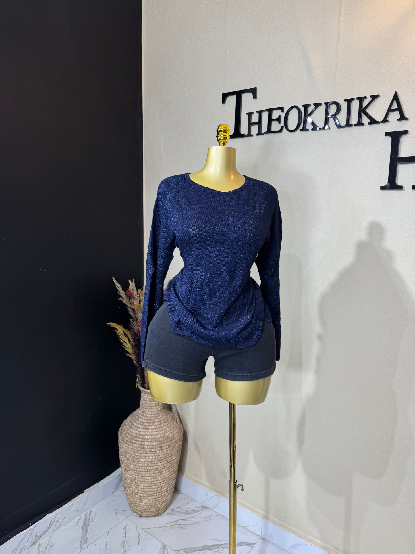 Sweater size 10/12