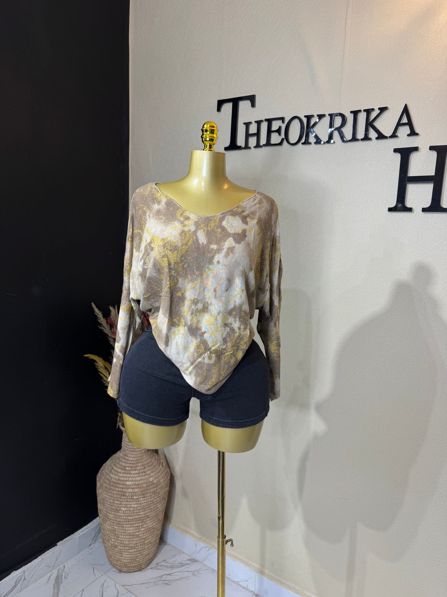 Knitted long sleeve size 12/14