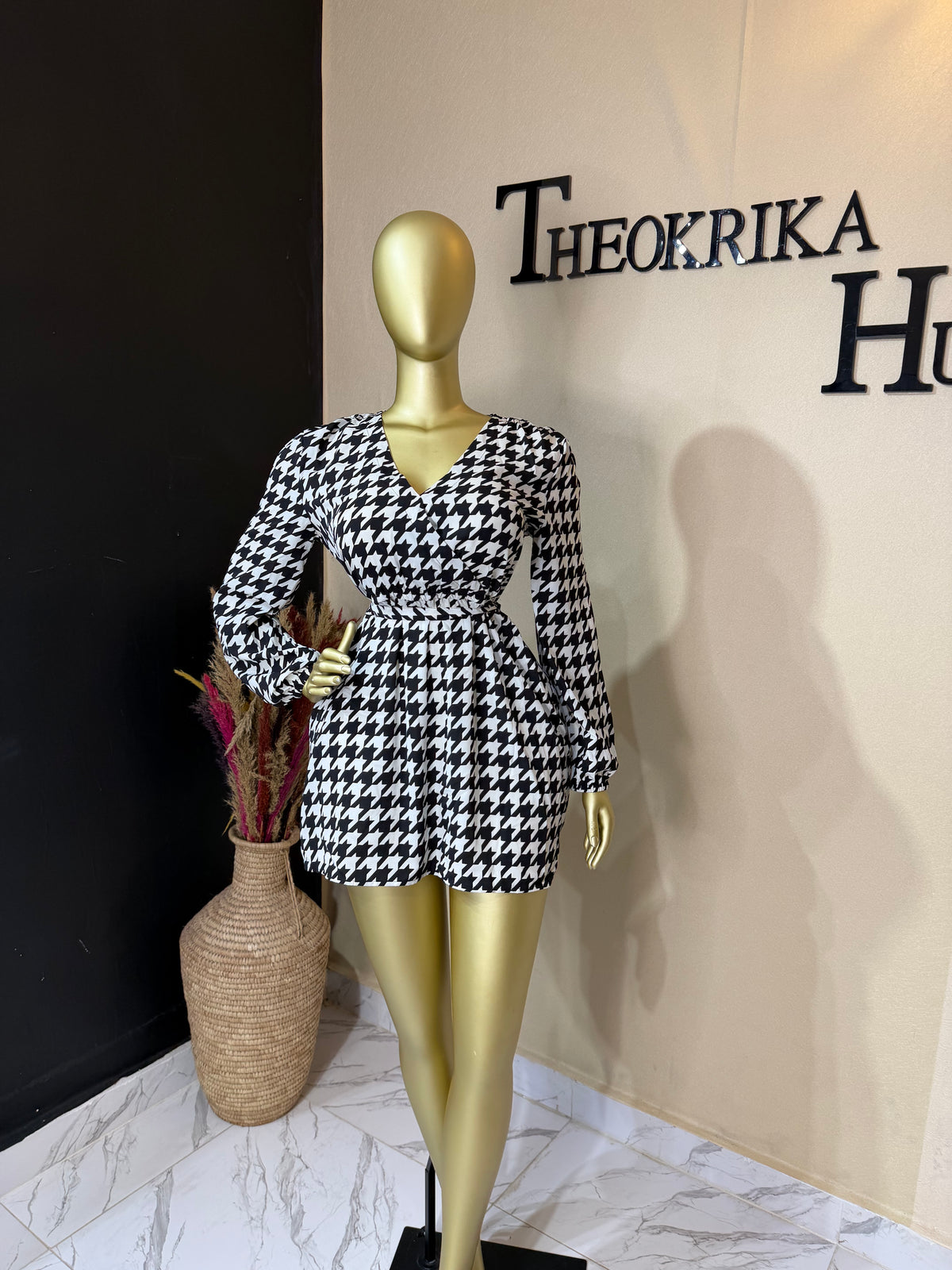 Mini dress size 10