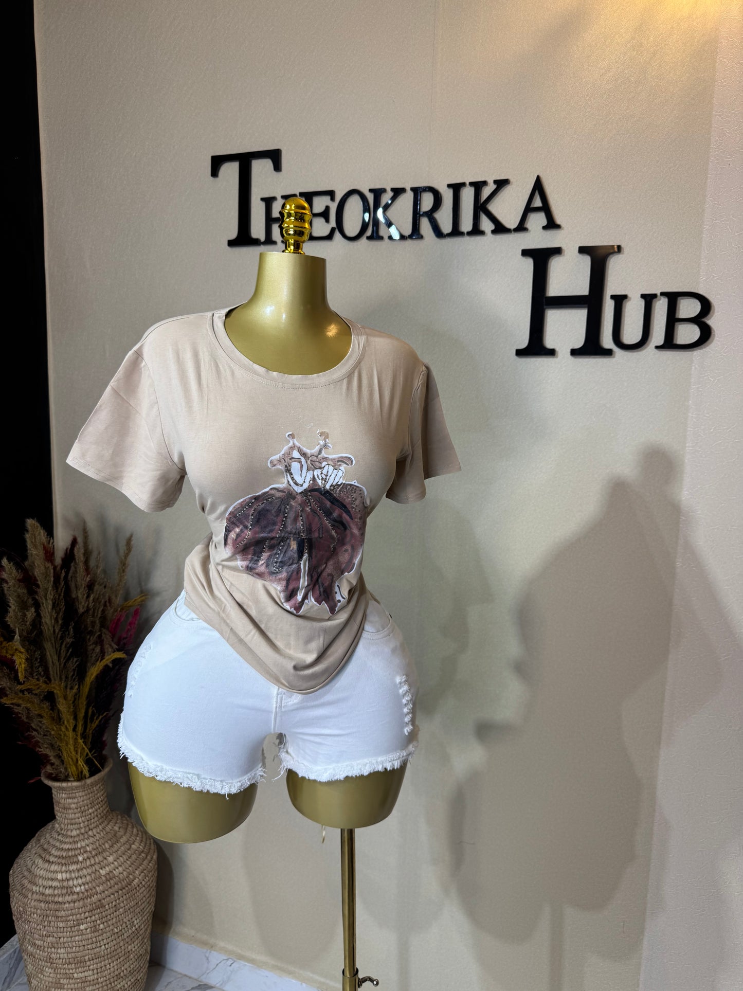 Roundneck top size 8/10