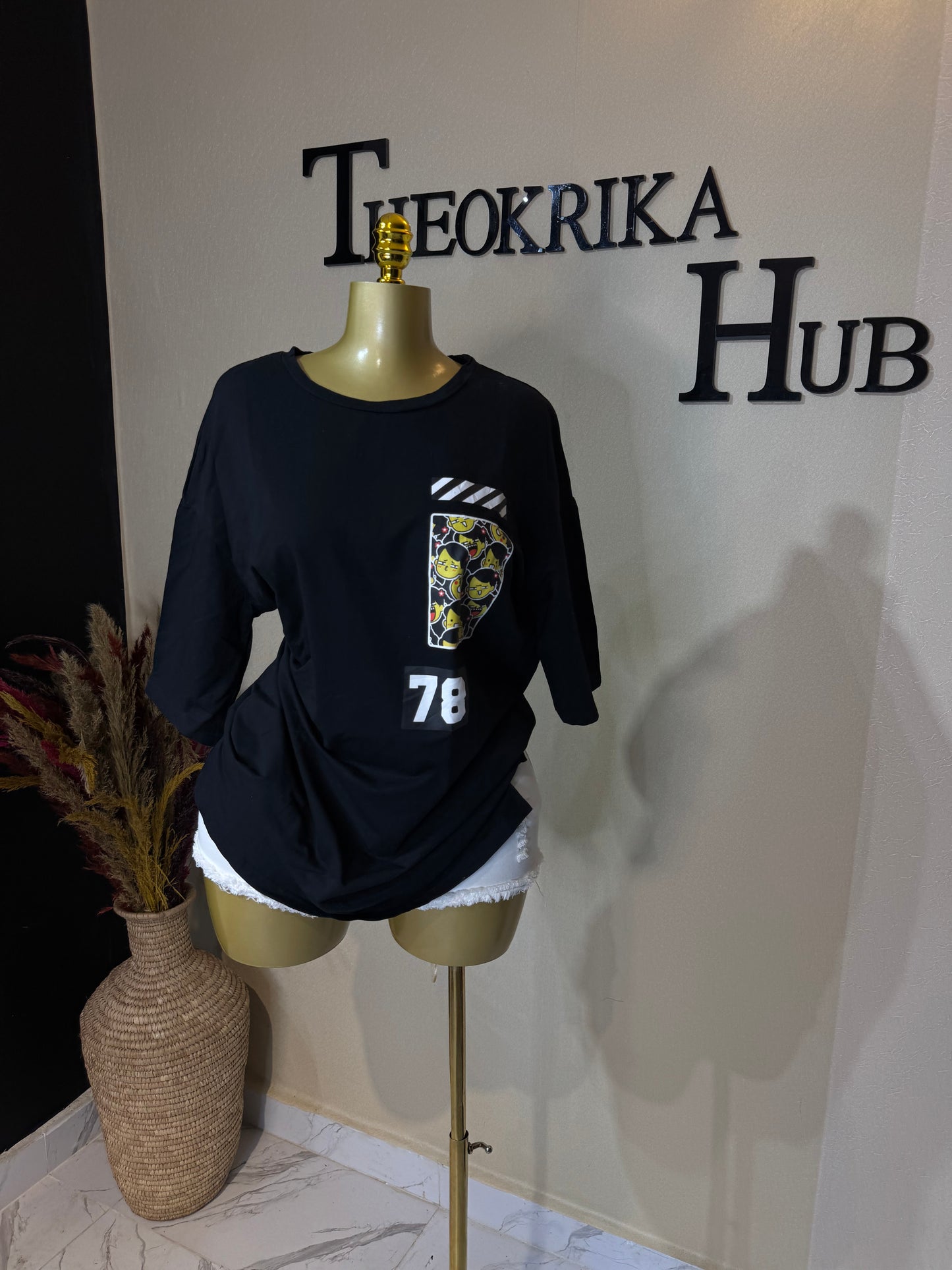 Roundneck top size 16/18/20