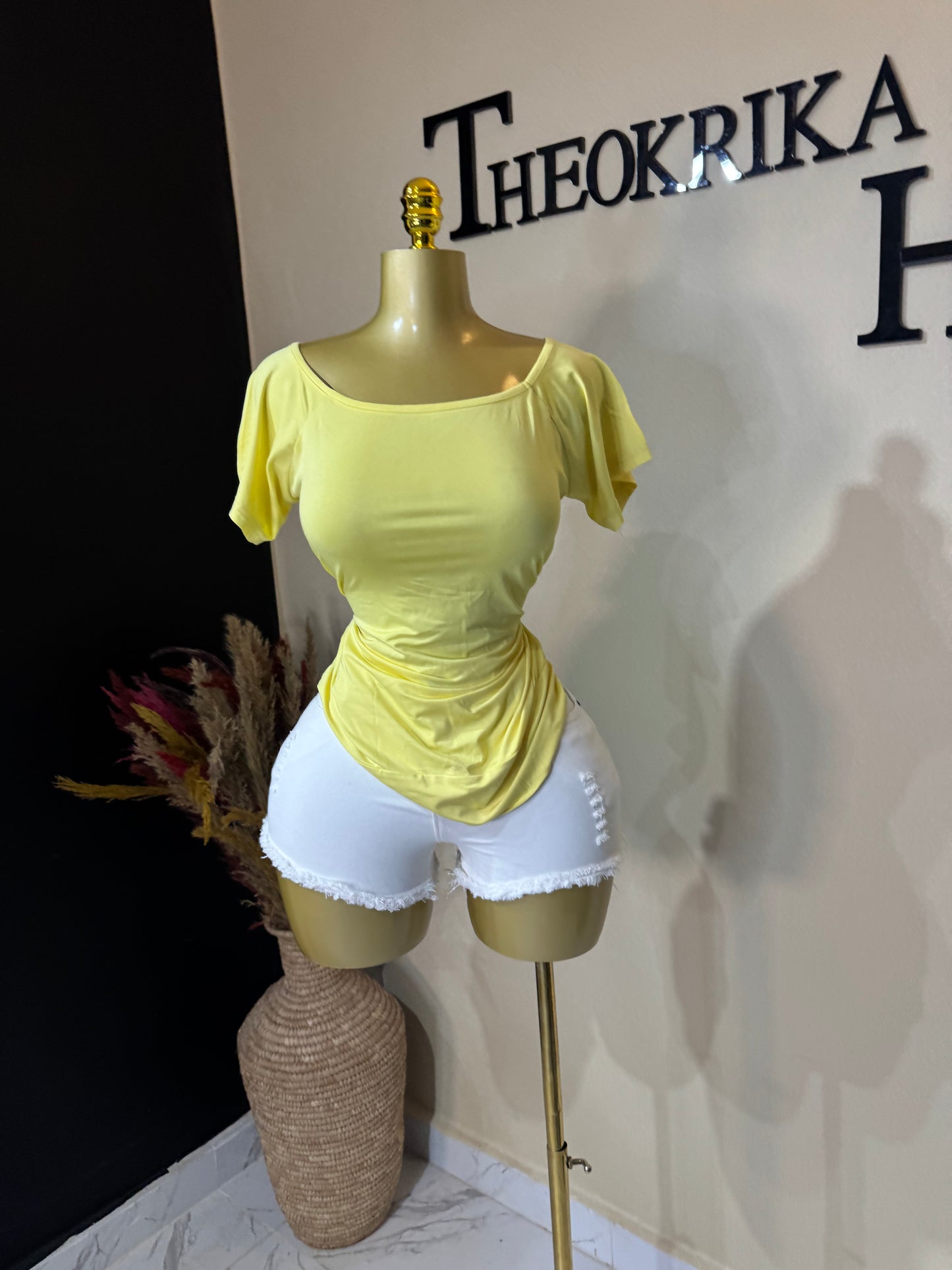 Basic top size 14