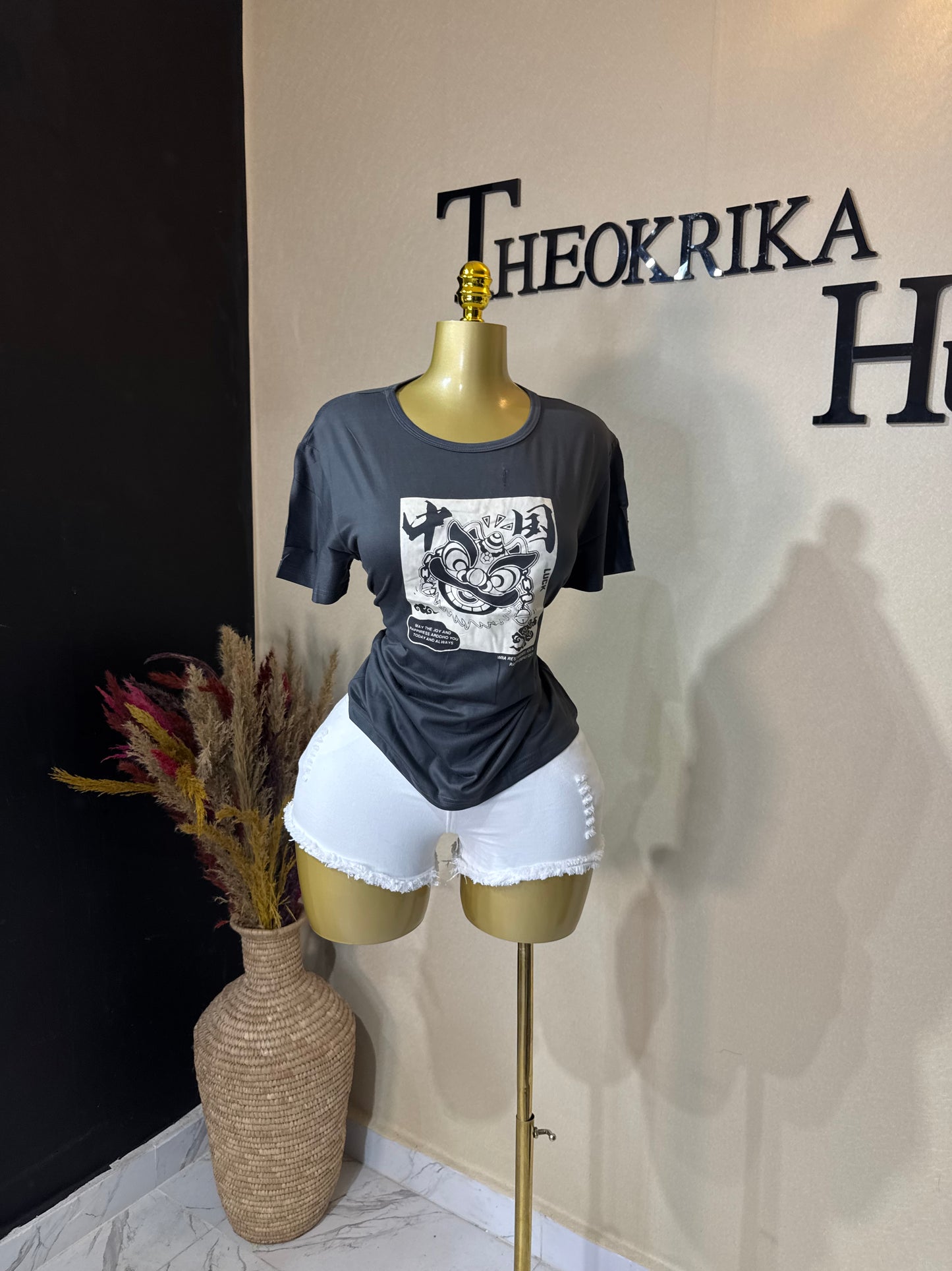 Roundneck top size 10/12