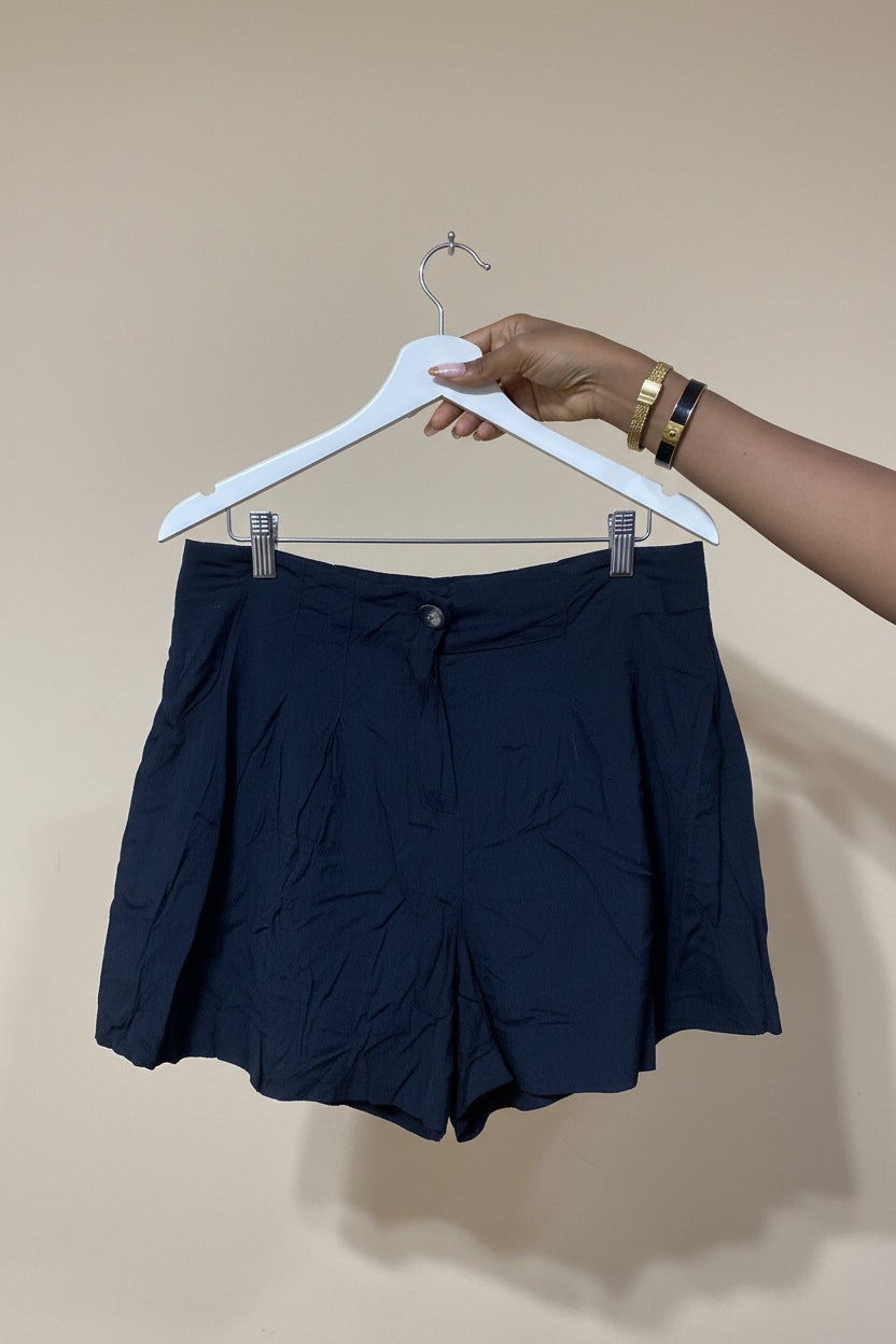 Lounge short size 10