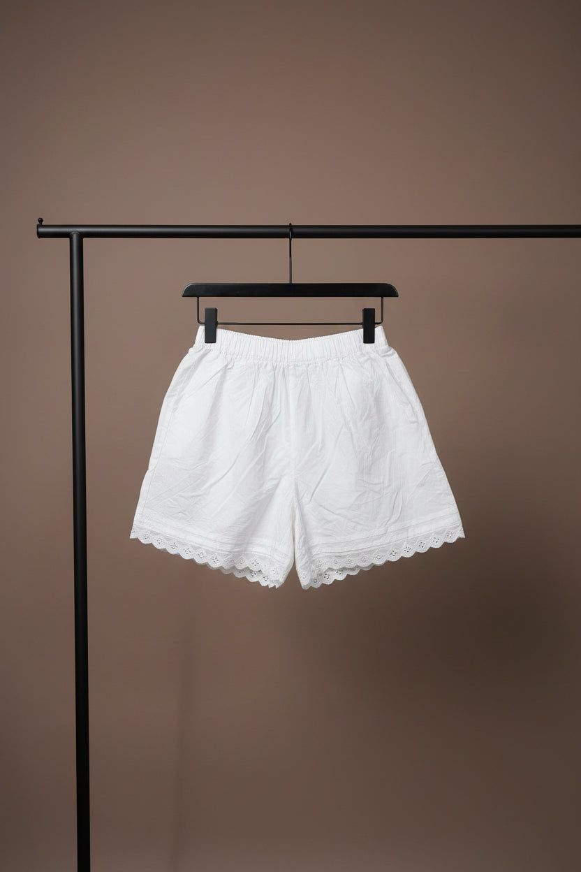 Lounge short size 6/8