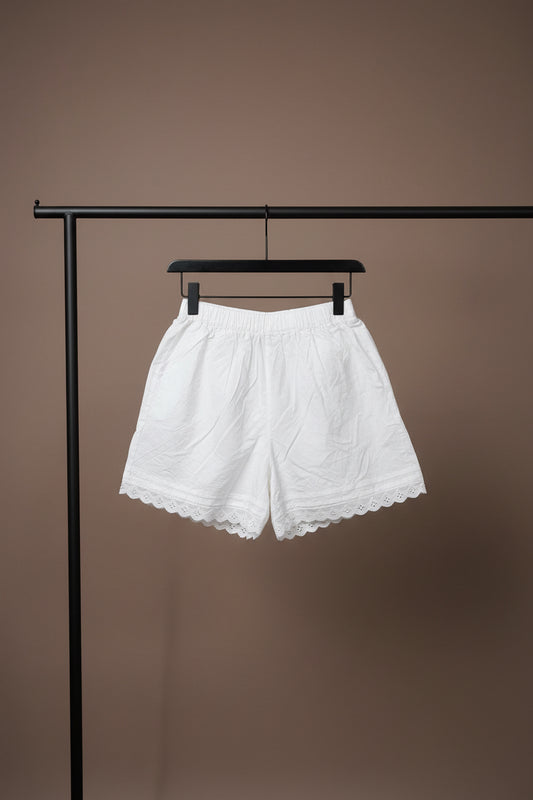 Lounge short size 6/8