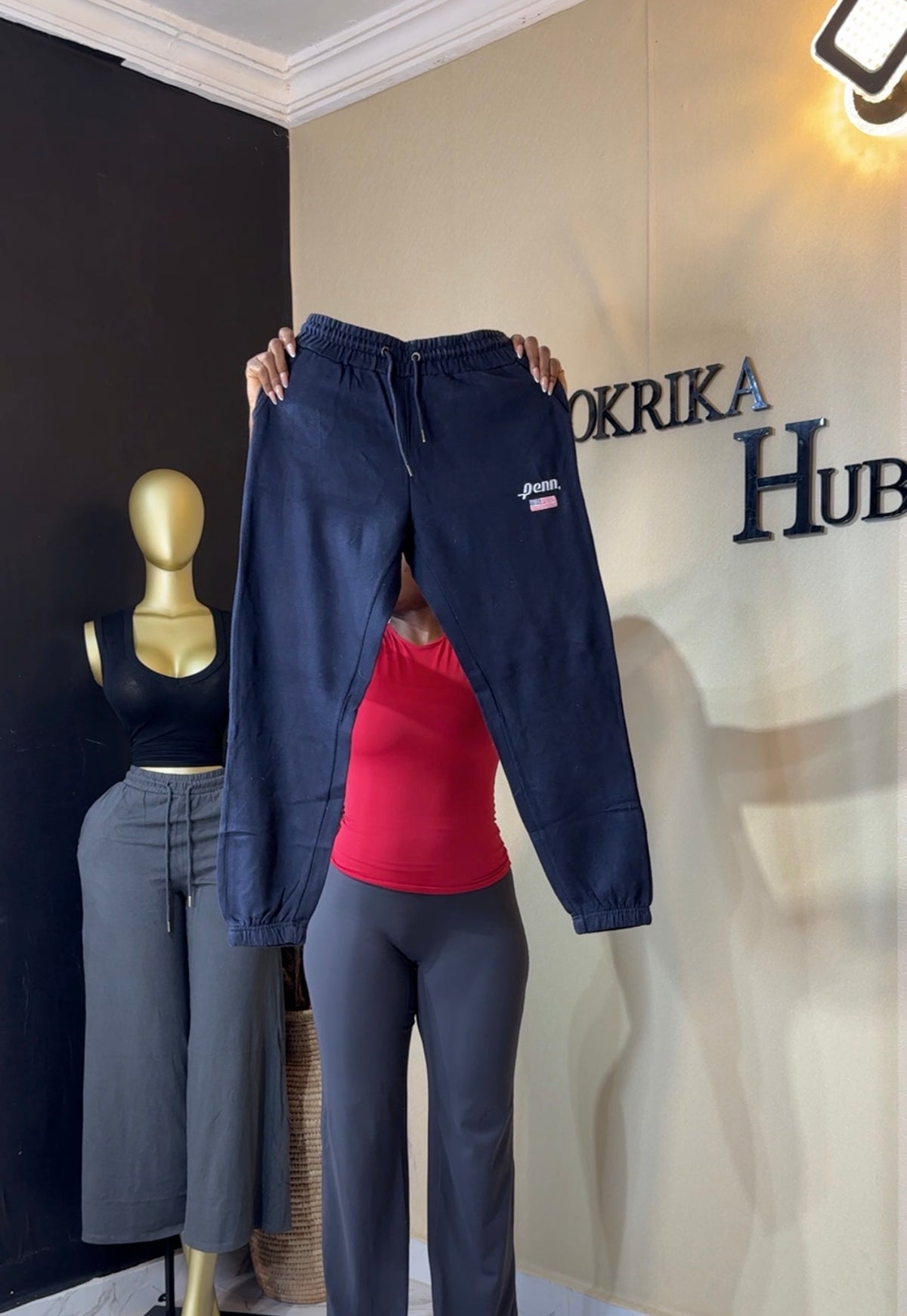 Joggers size 6/8/S10 L39