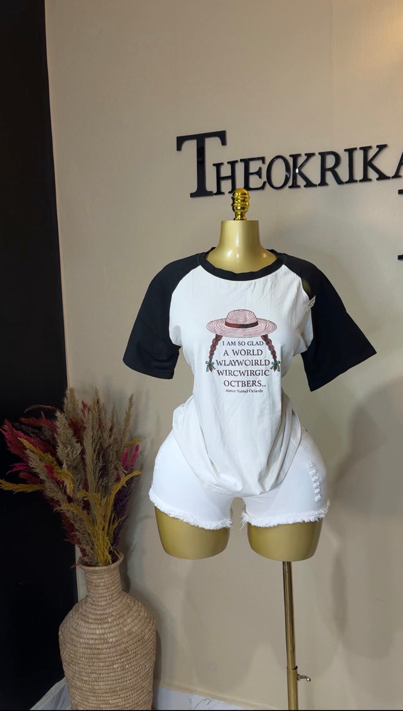 Roundneck top size 12