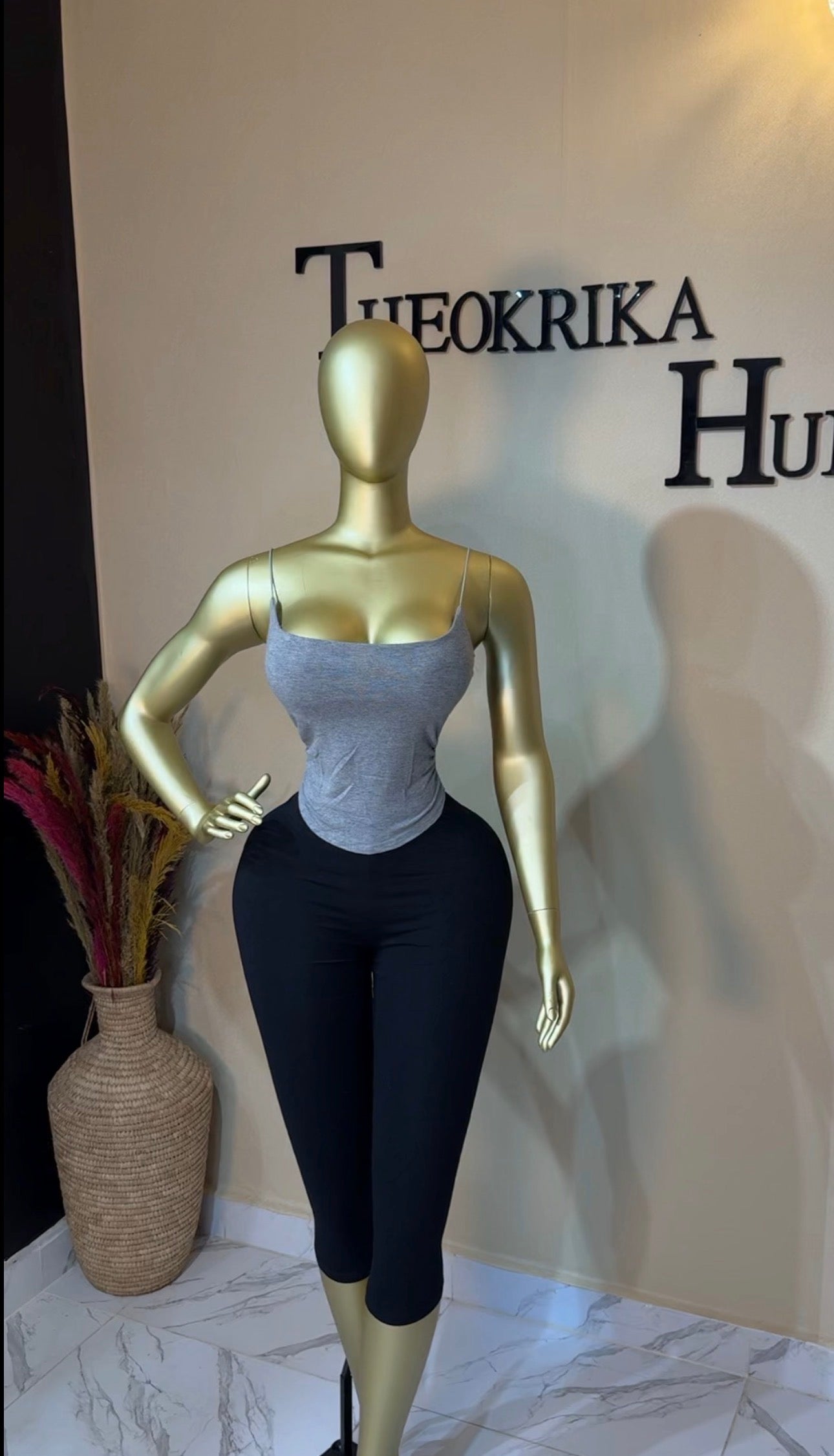 Tank top size 8/10