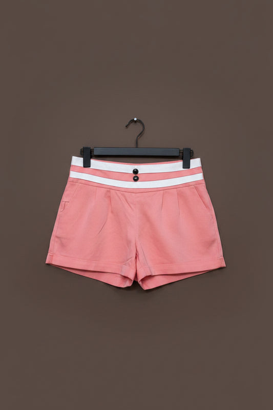Tailored short size 6/8