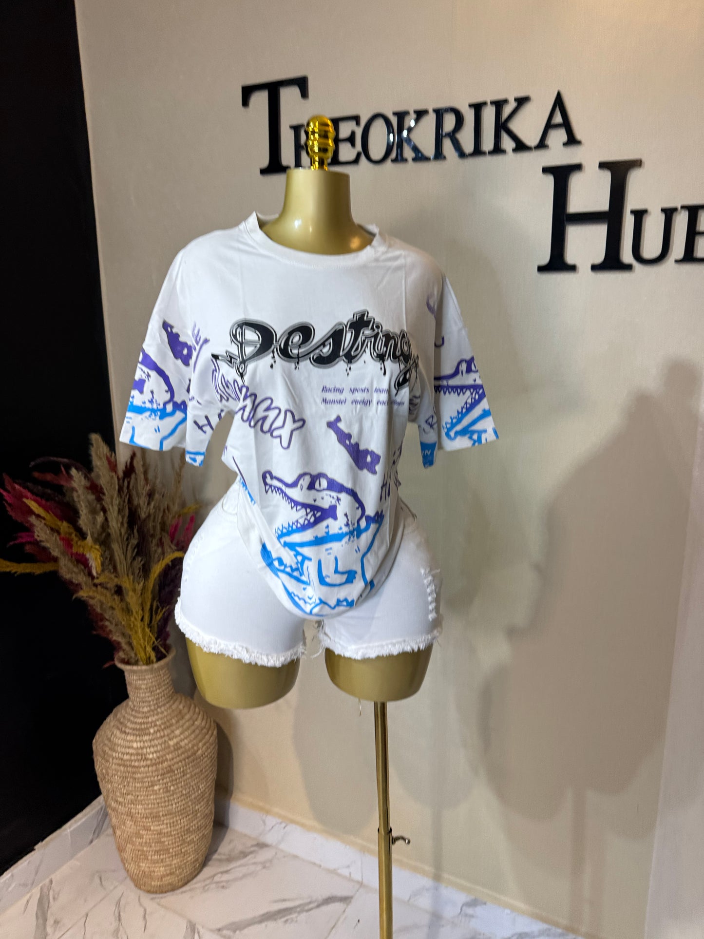 Roundneck top size 10/12/14
