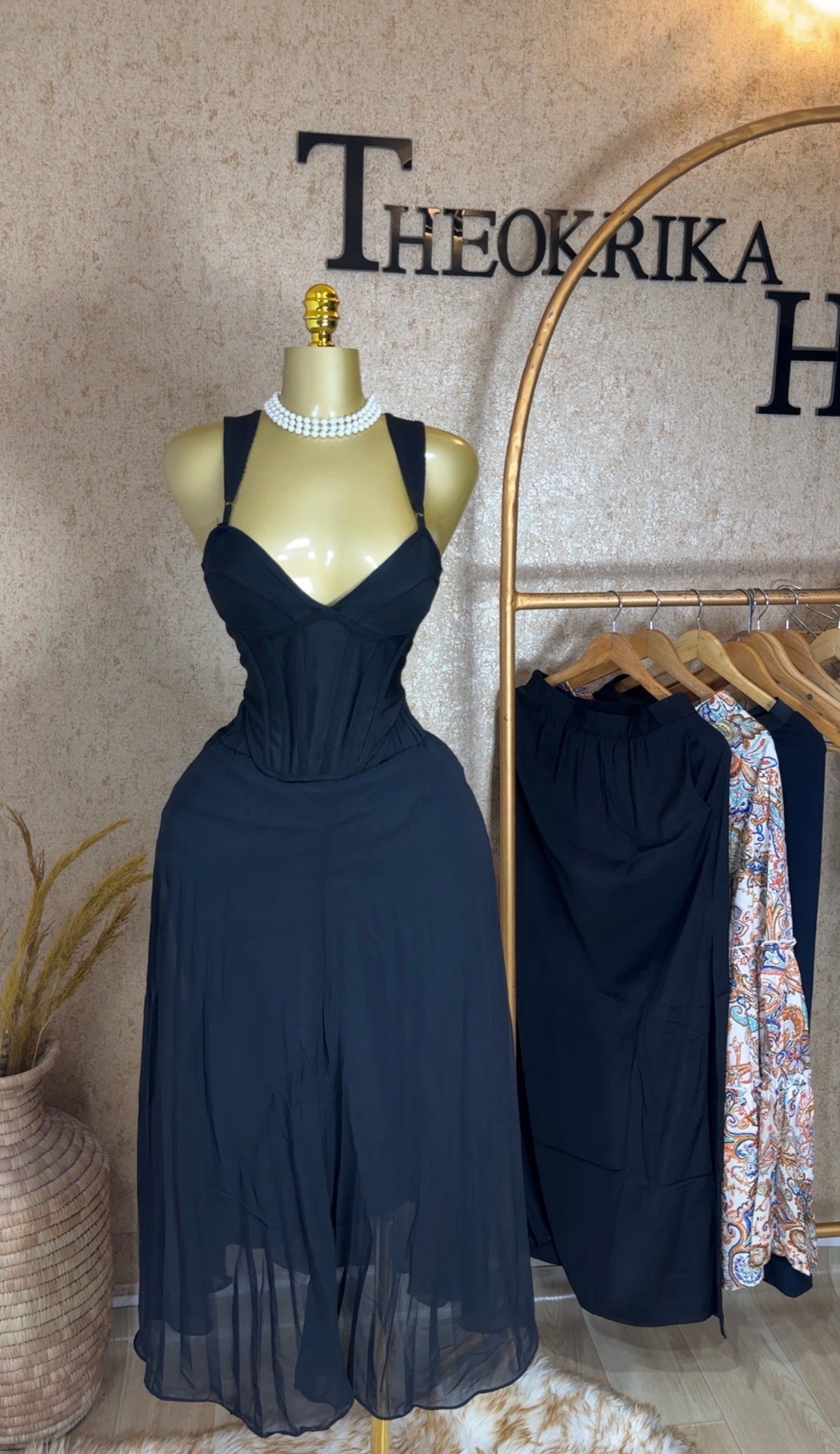 Maxi pleated skirt size 12/14