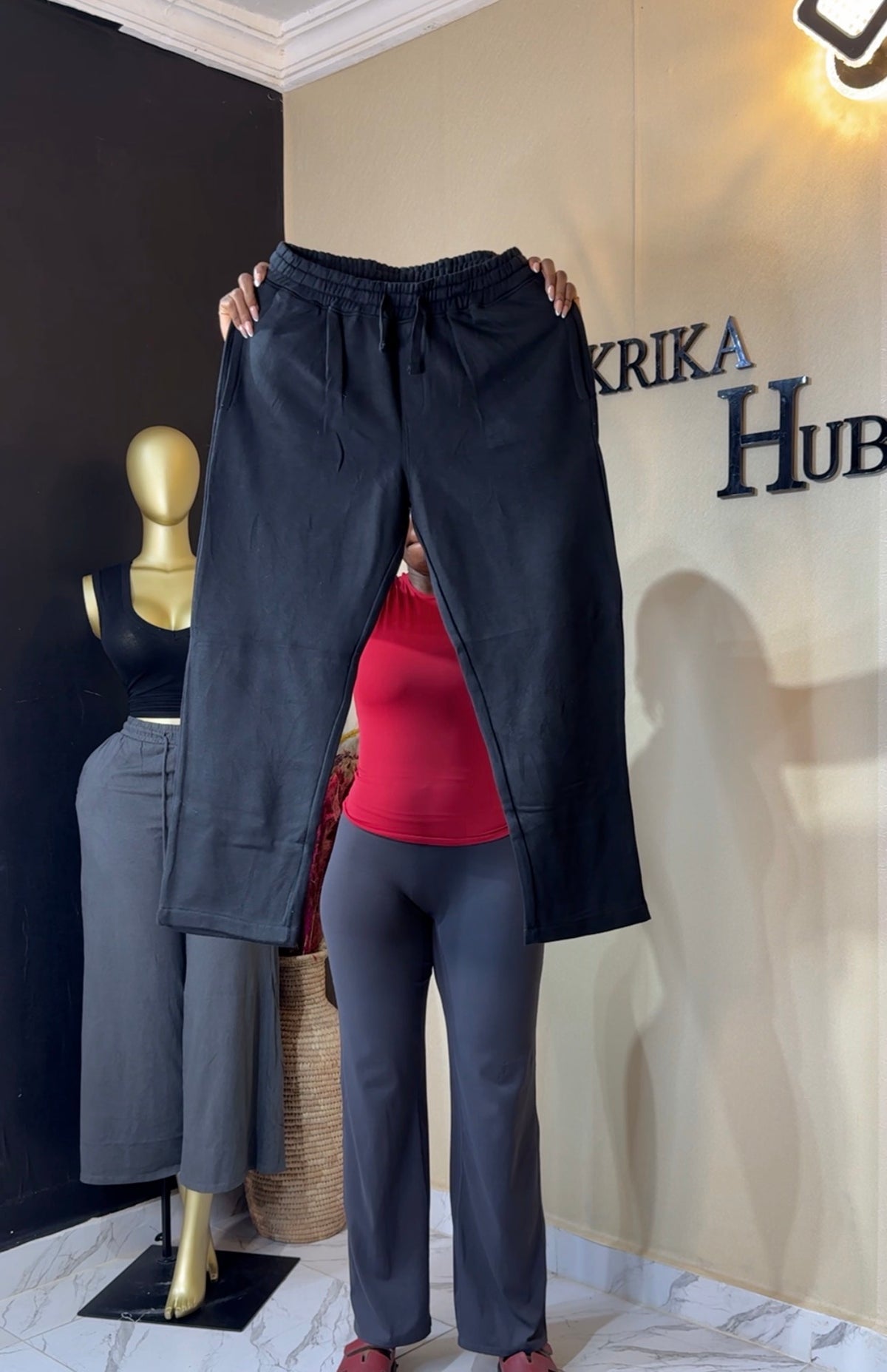 Sweatpant size 14/16 L43