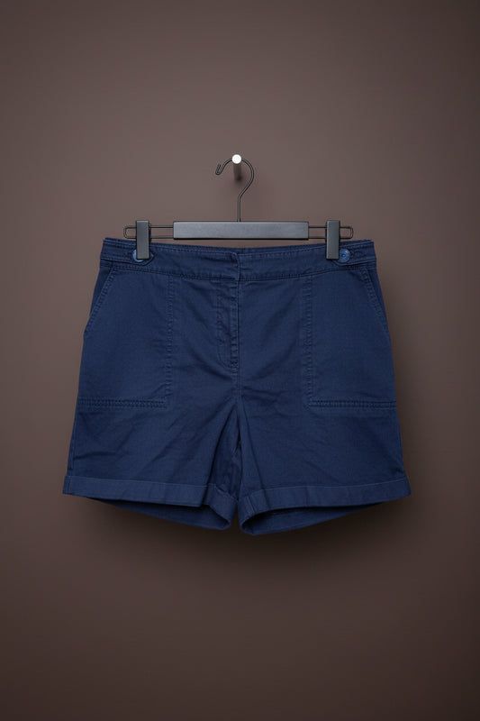 Tailored short size 12/14