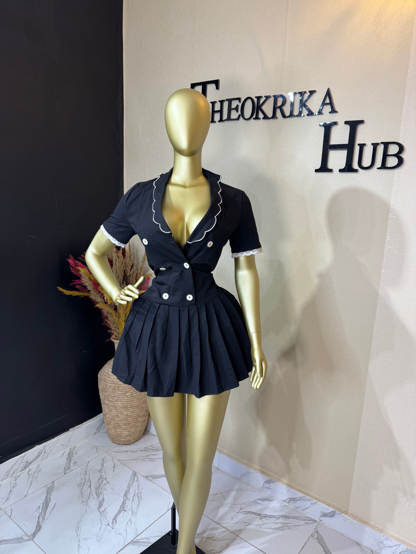 Pleated dress size 12