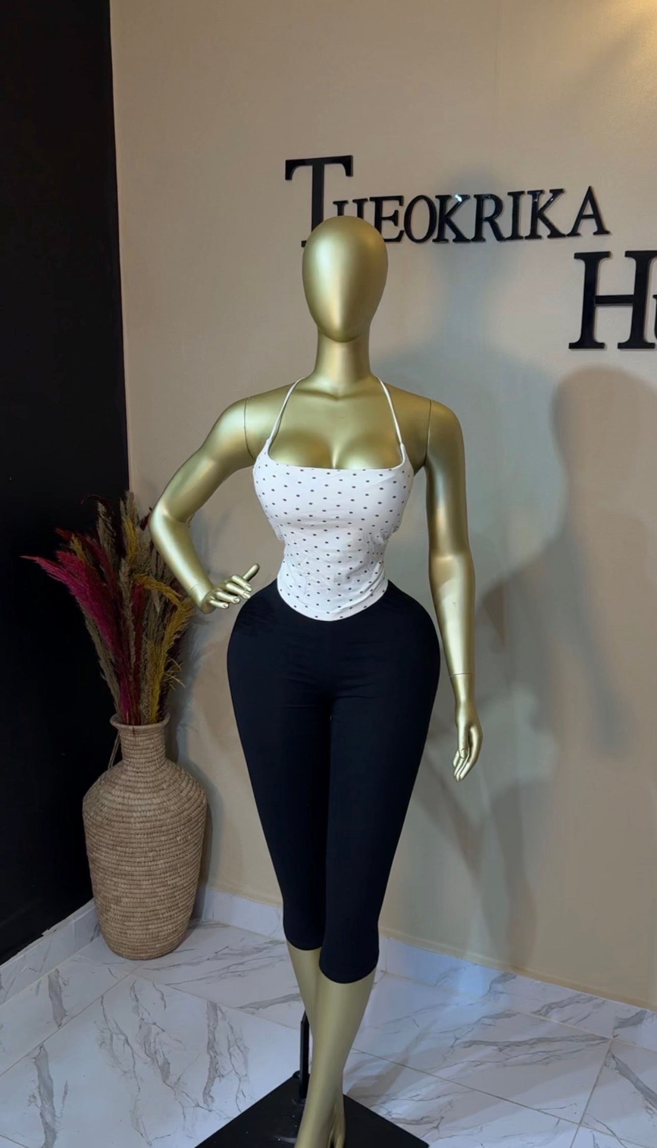 Cropped top size 8/10