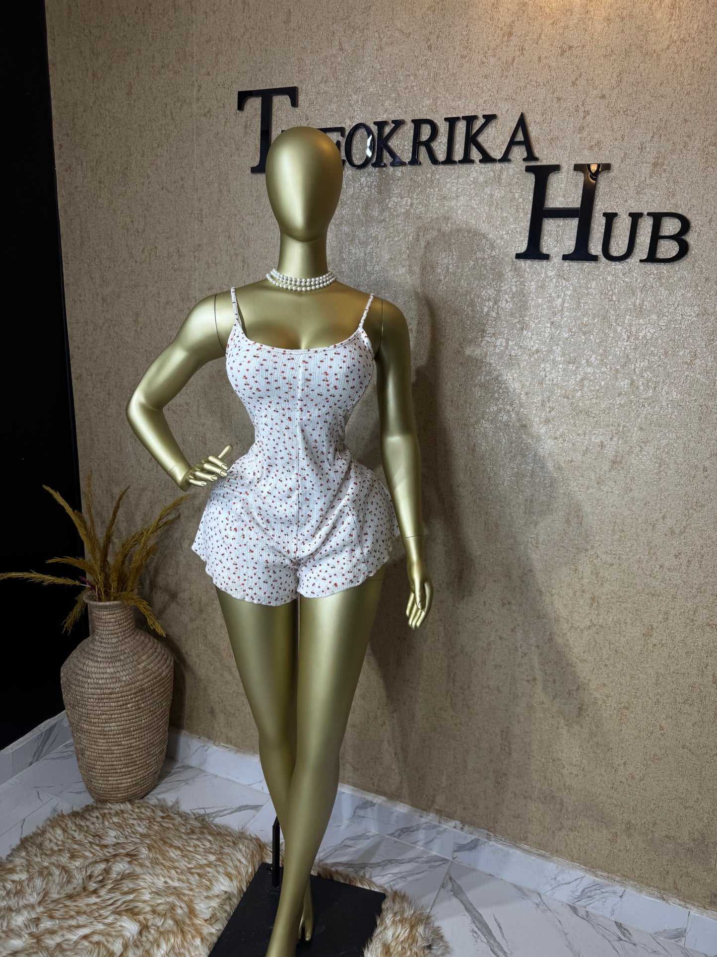 Romper size 10