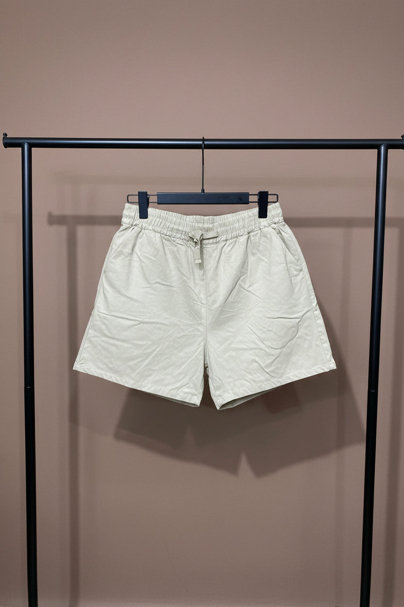 Lounge short size 6/8