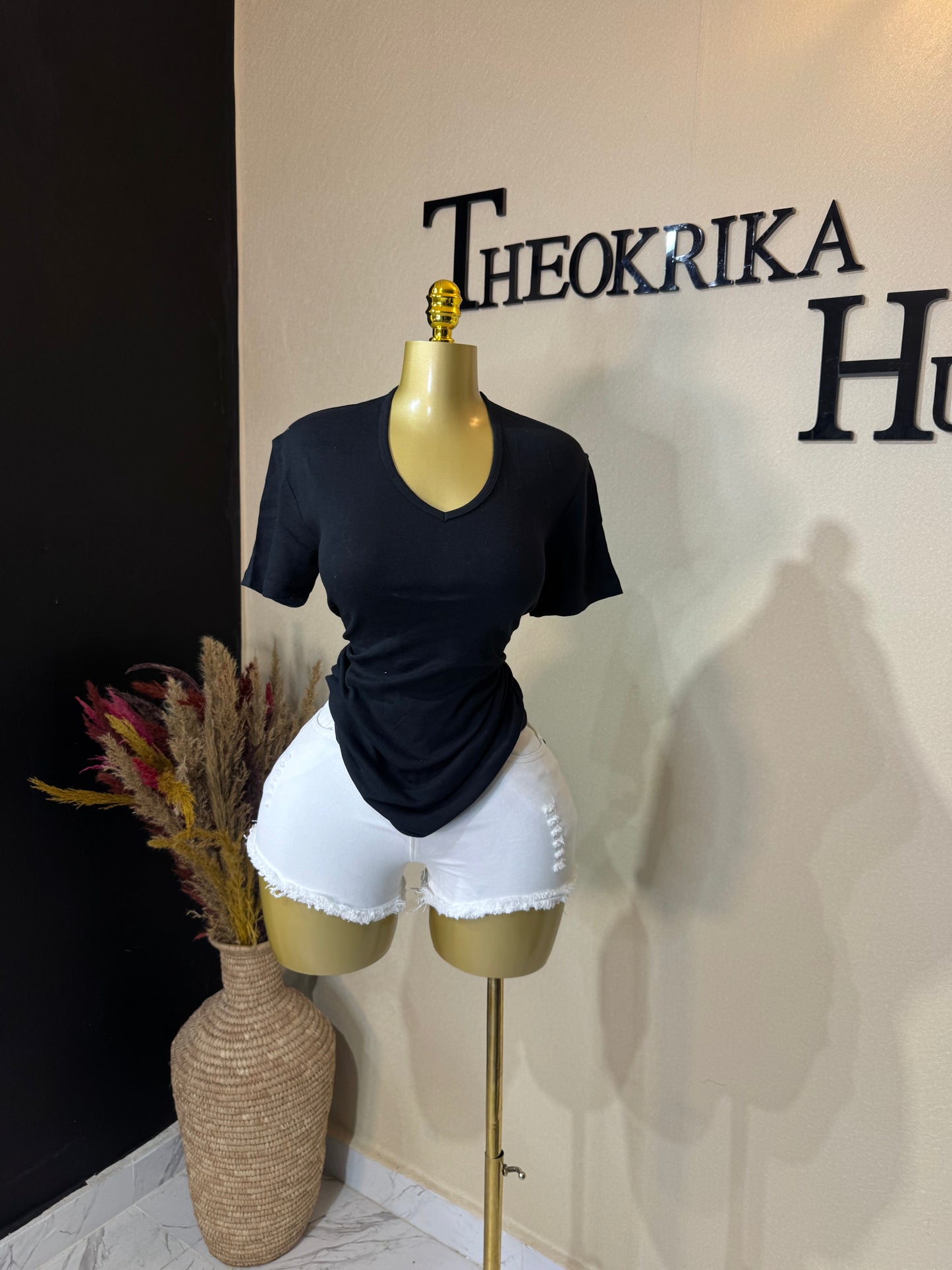 Basic top size 14