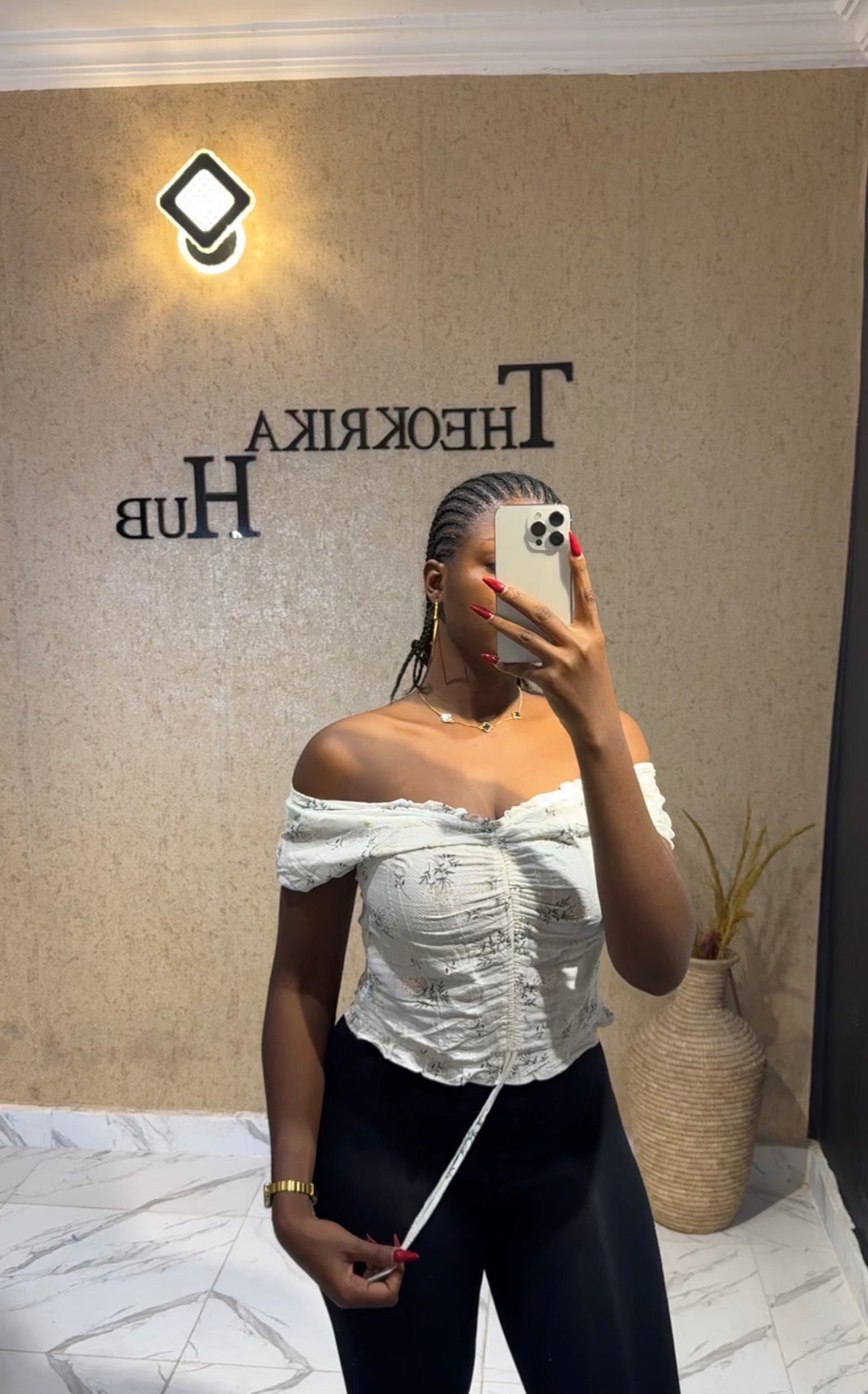 Top size 8