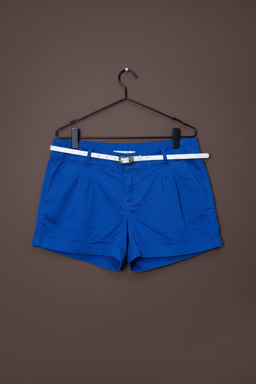 Tailored short size 10 (no belt)