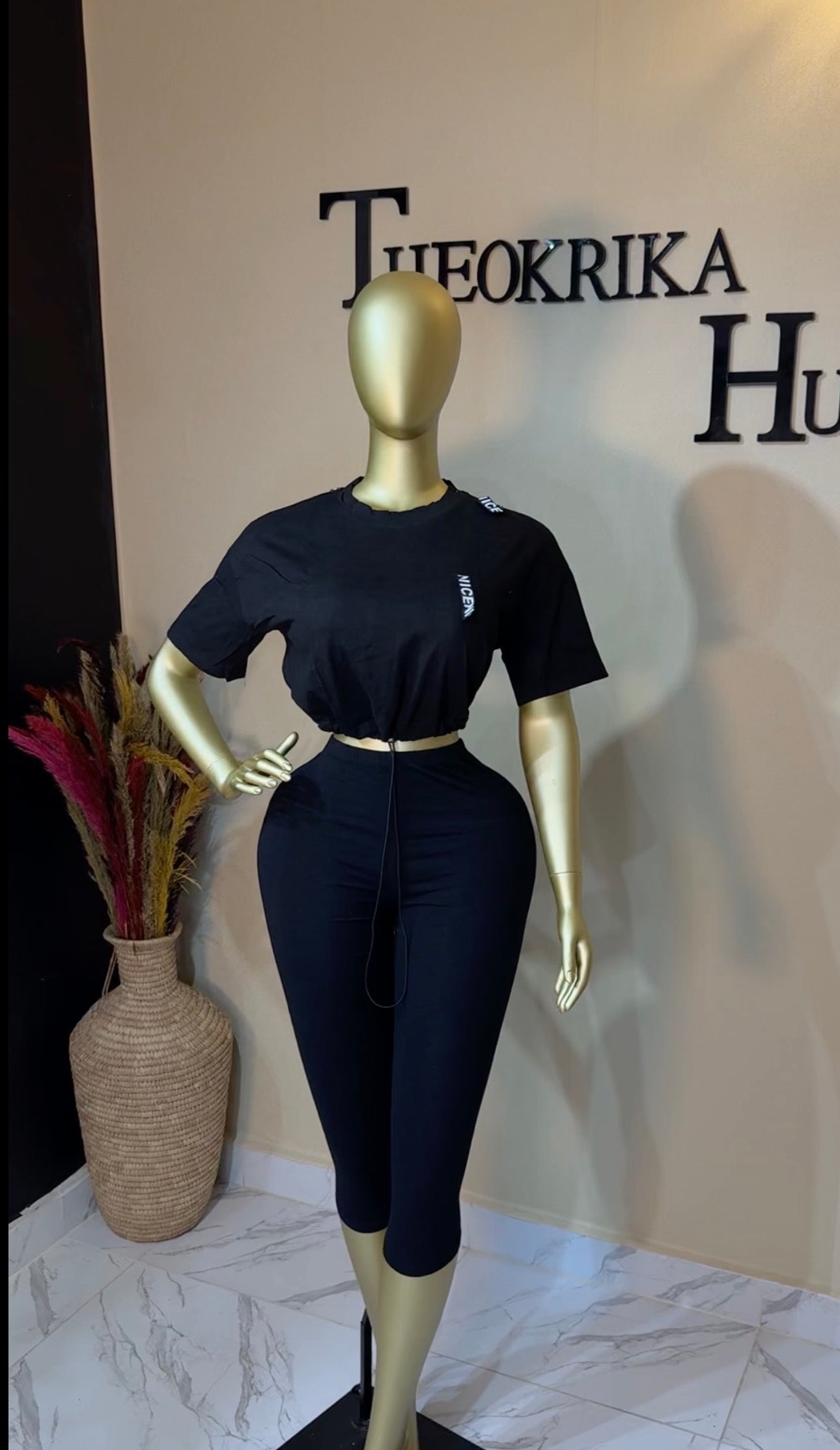 Cropped top size 10/12