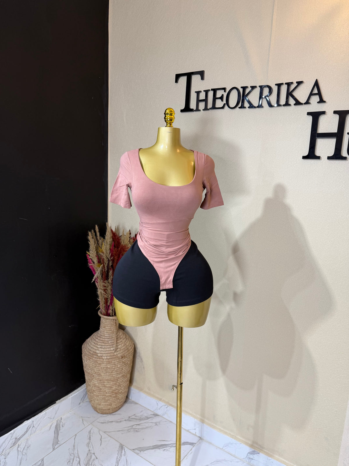 Bodysuit size 6/8