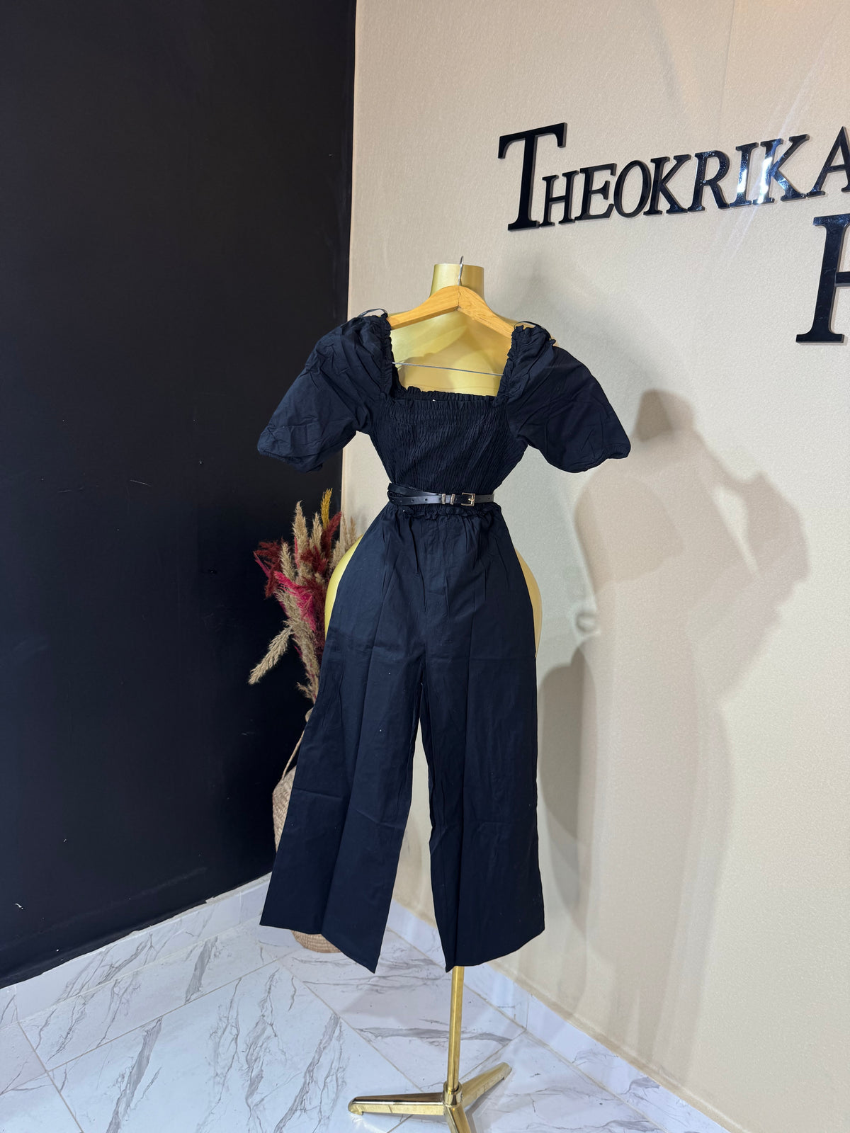 Jumpsuit size 4/6