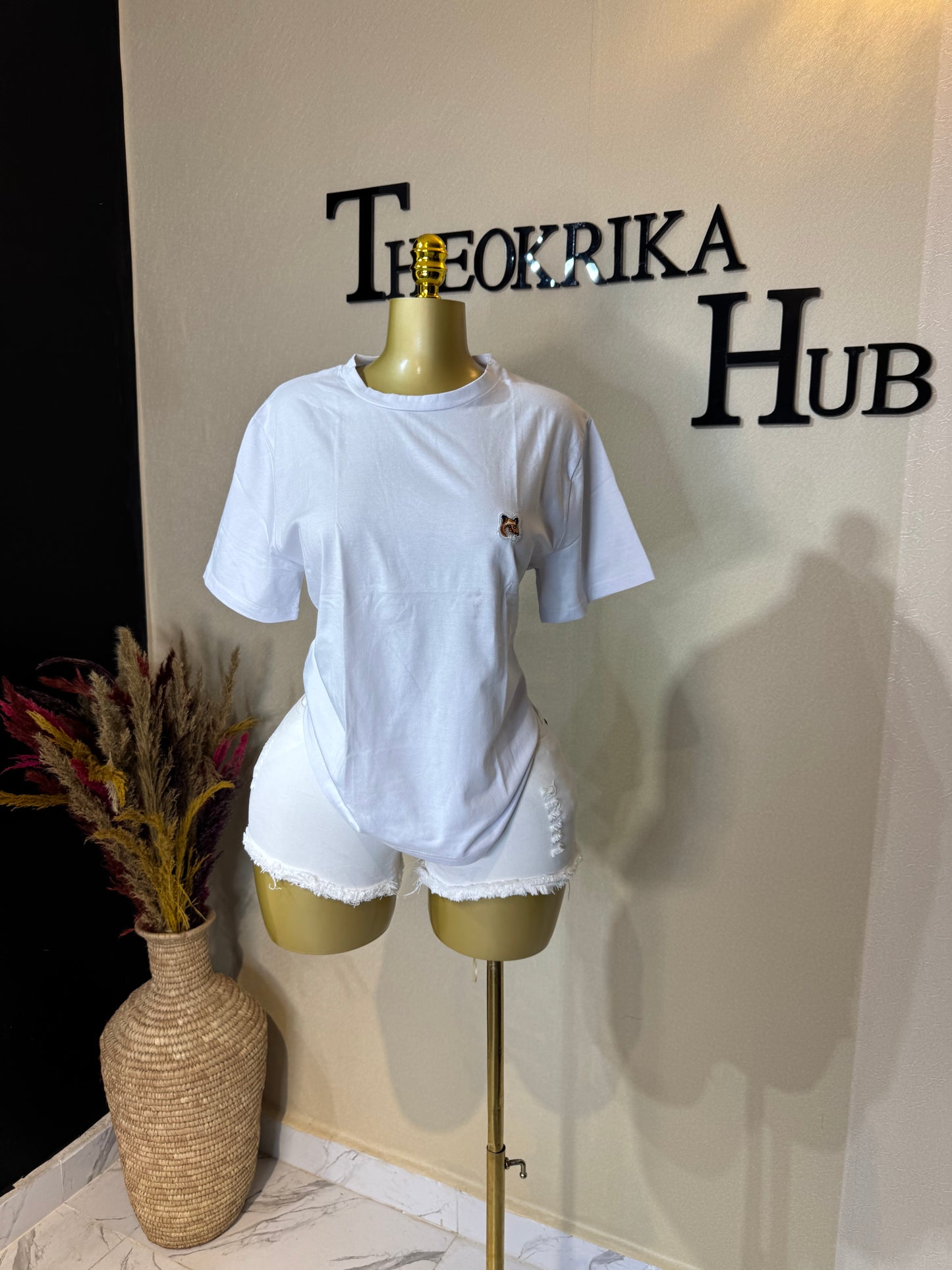 Roundneck top size 8/10