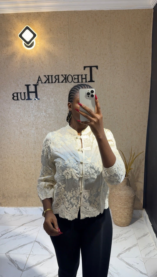 Shirt size 8/10